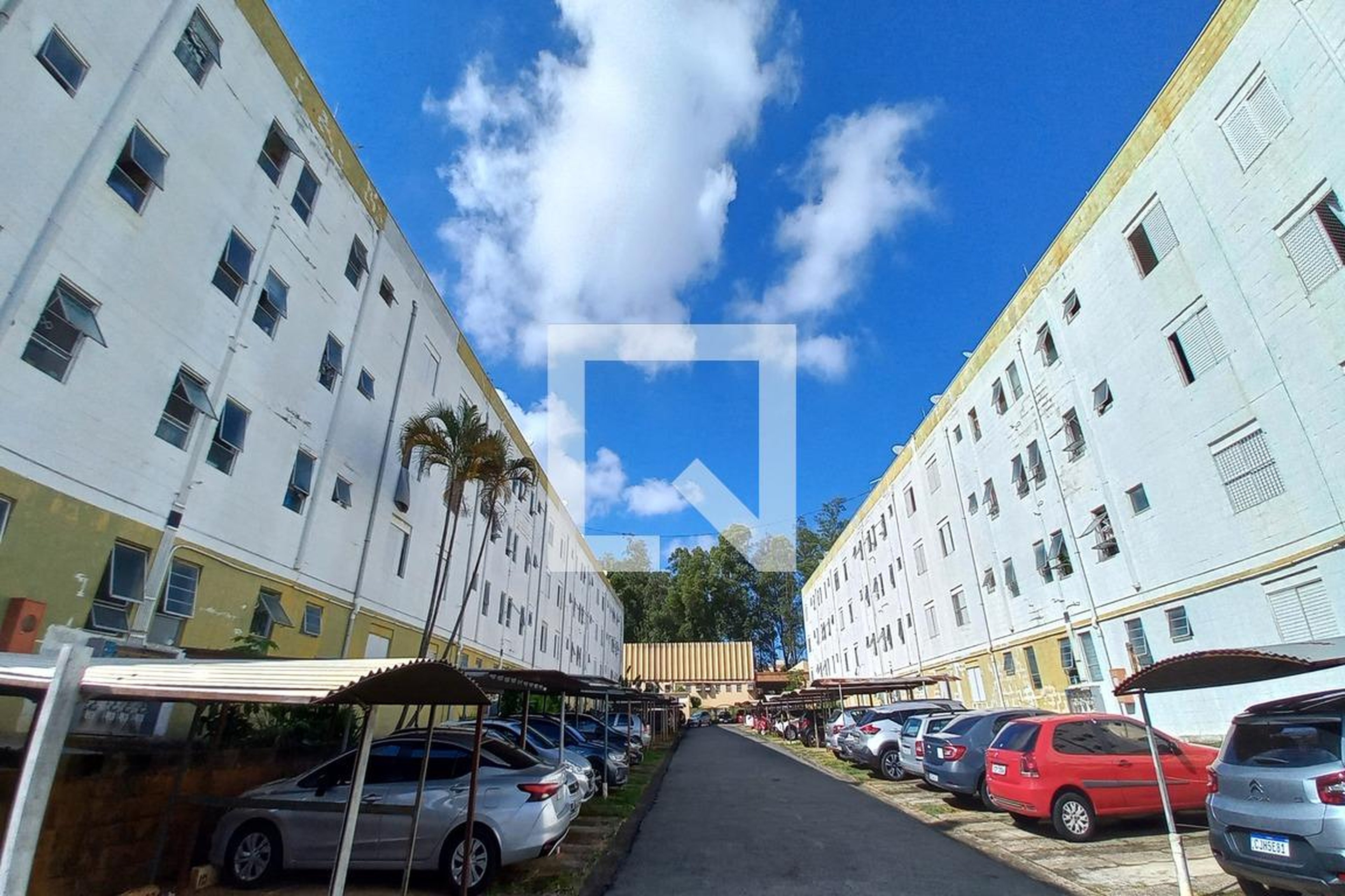 Fachada do Prédio Condomínio Parque dos Eucaliptos