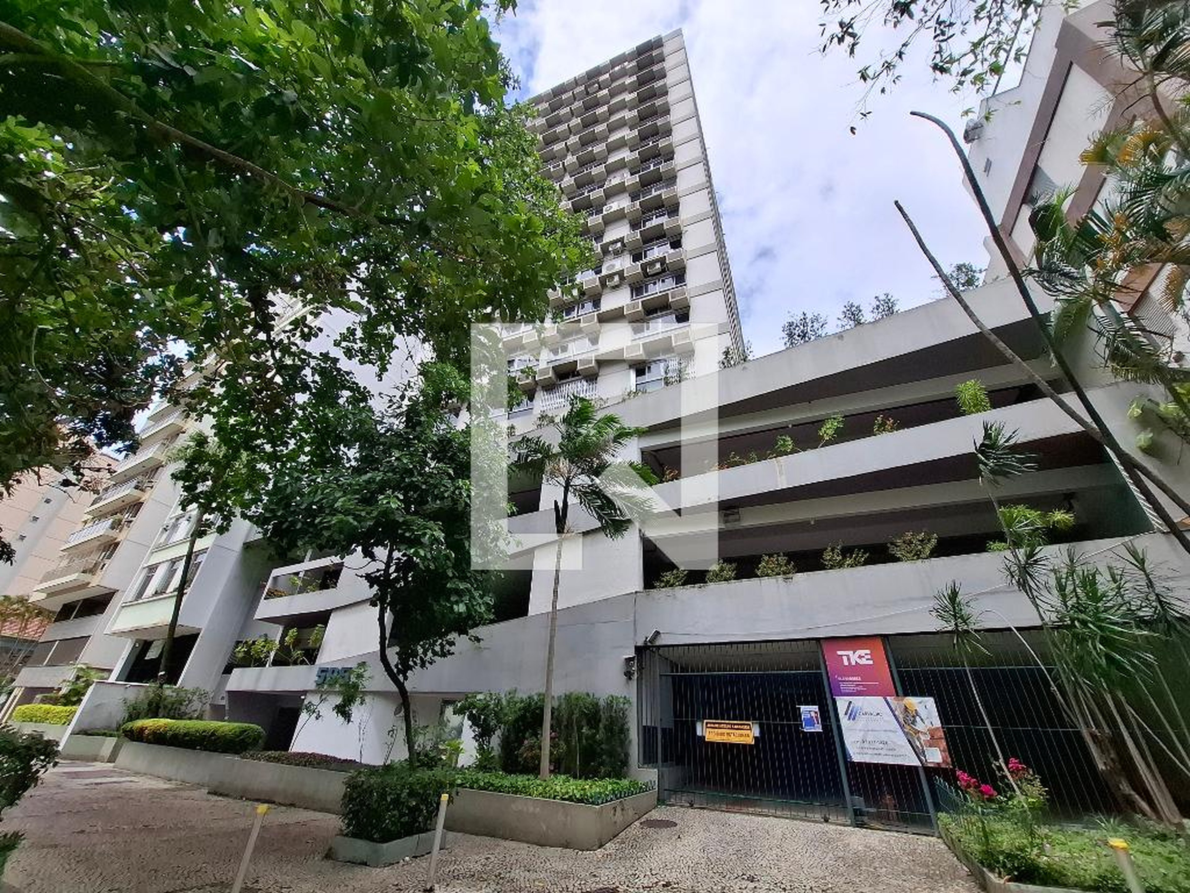 Fachada Condomínio Barão de Santa Helena