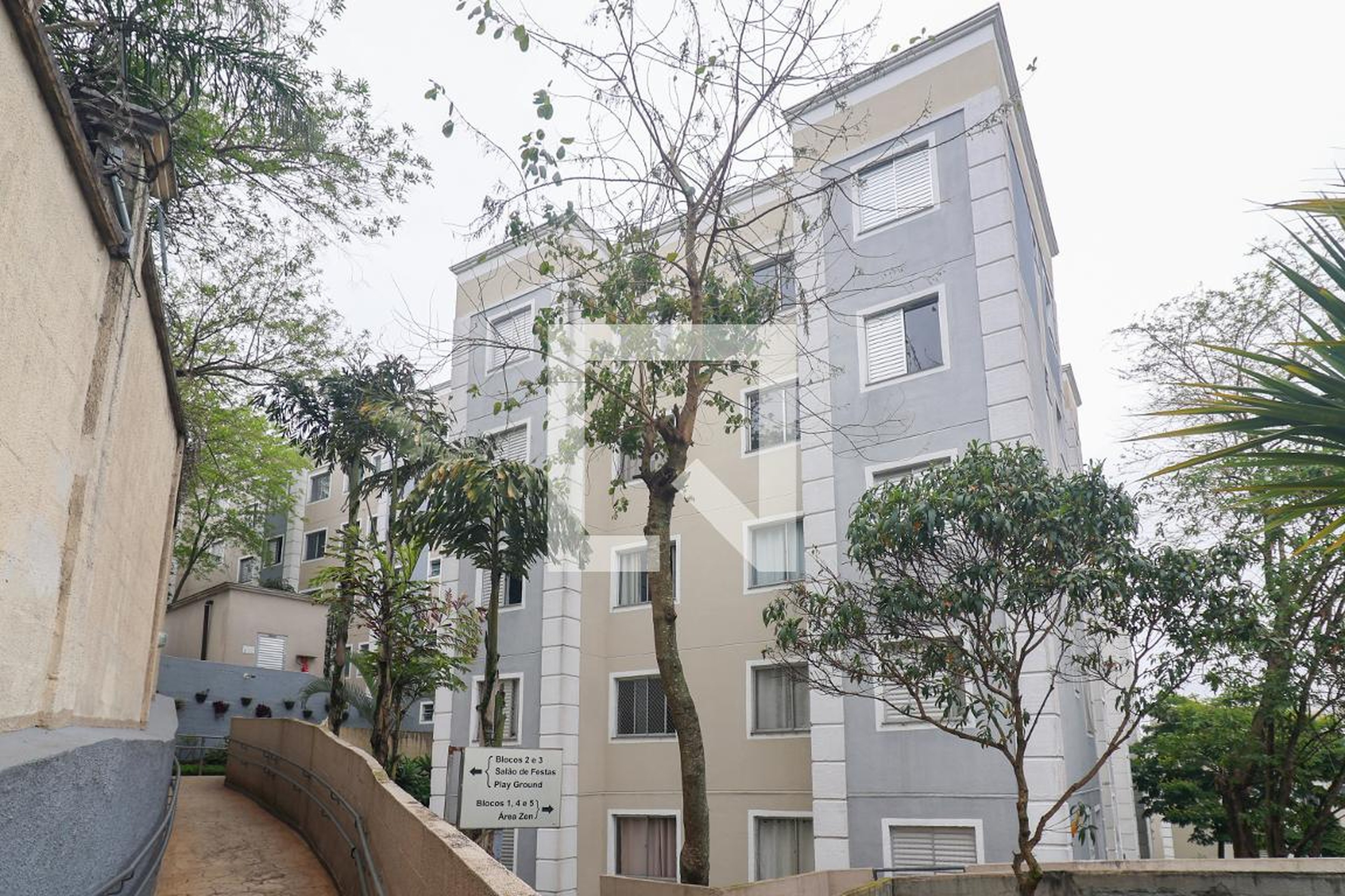 Fachada Condomínio Saint Acácio