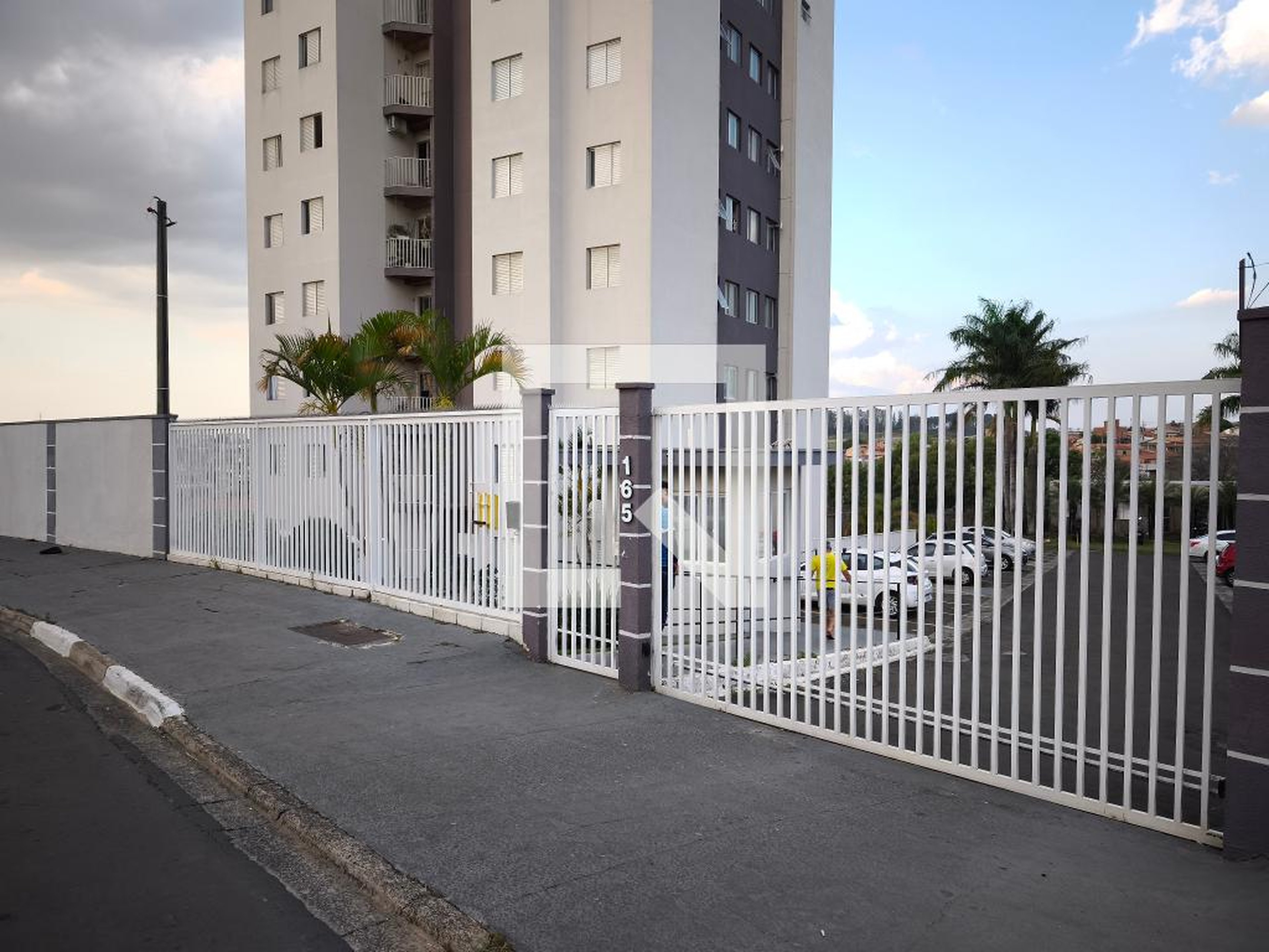 Fachada do Condomínio Condomínio em Rua Otávio Tisseli Filho, 165