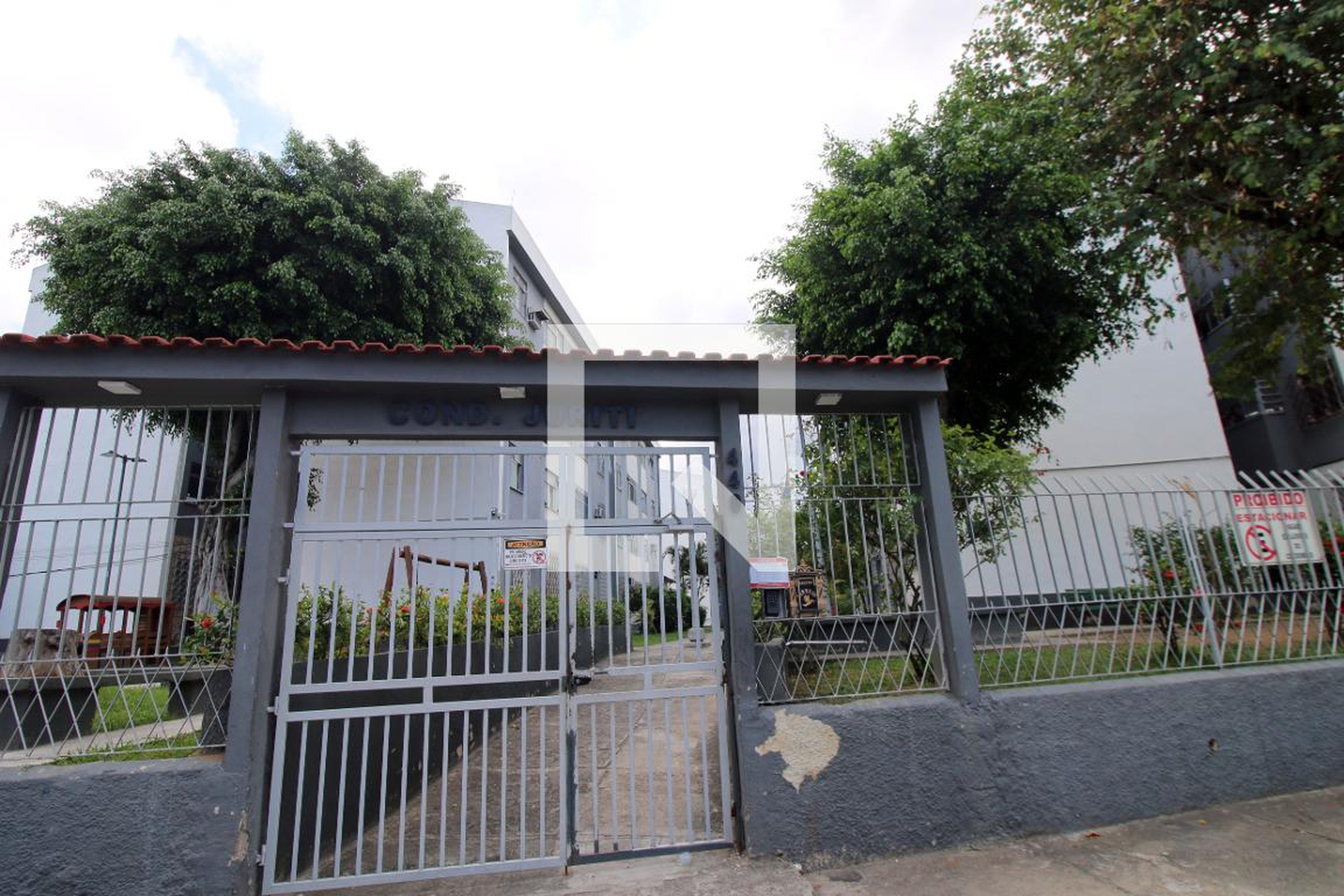 Fachada do Condomínio Condomínio Conjunto Resid Juriti