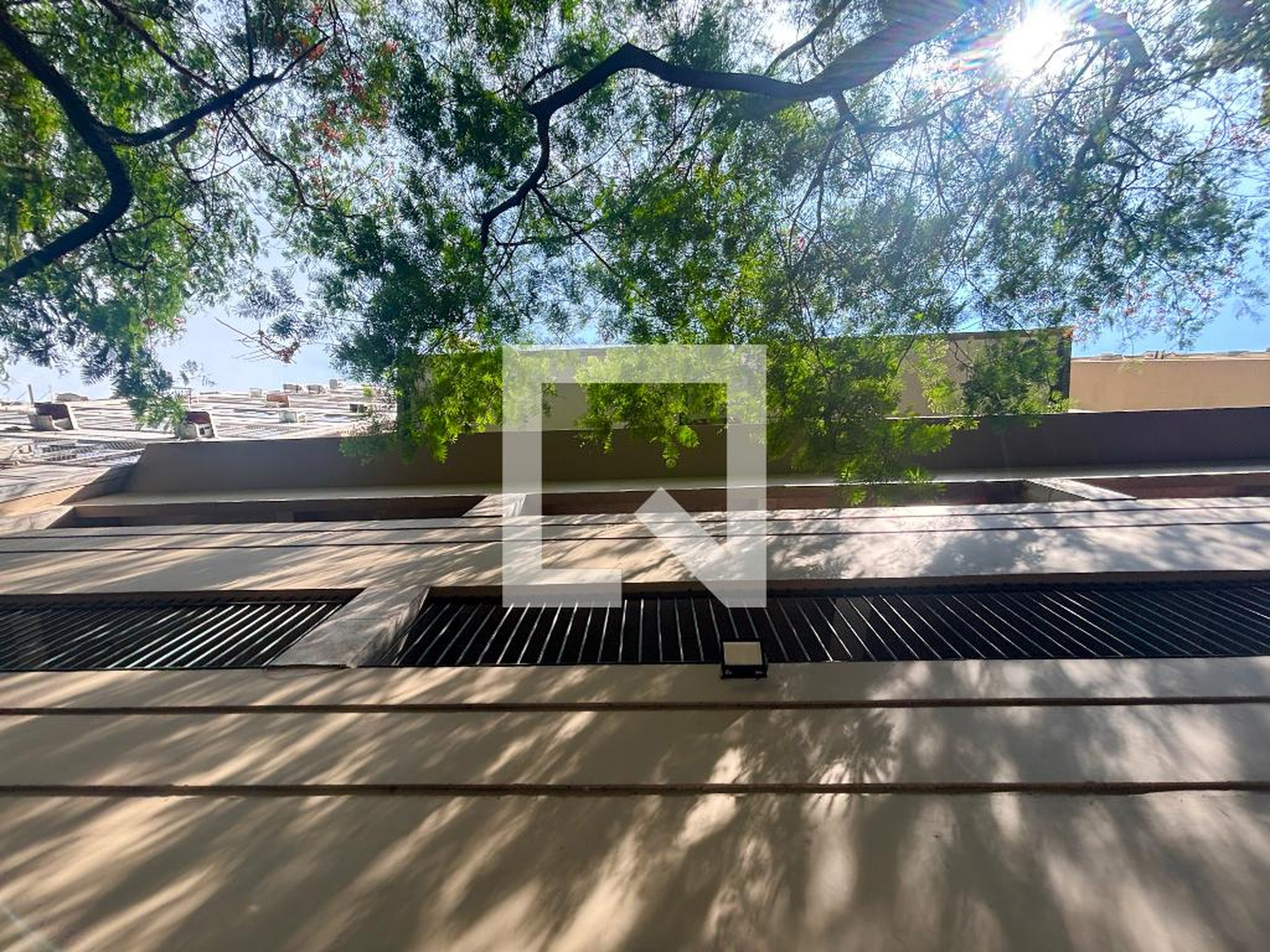 Fachada Condomínio em Rua Ministro Alfredo Valadão, 61