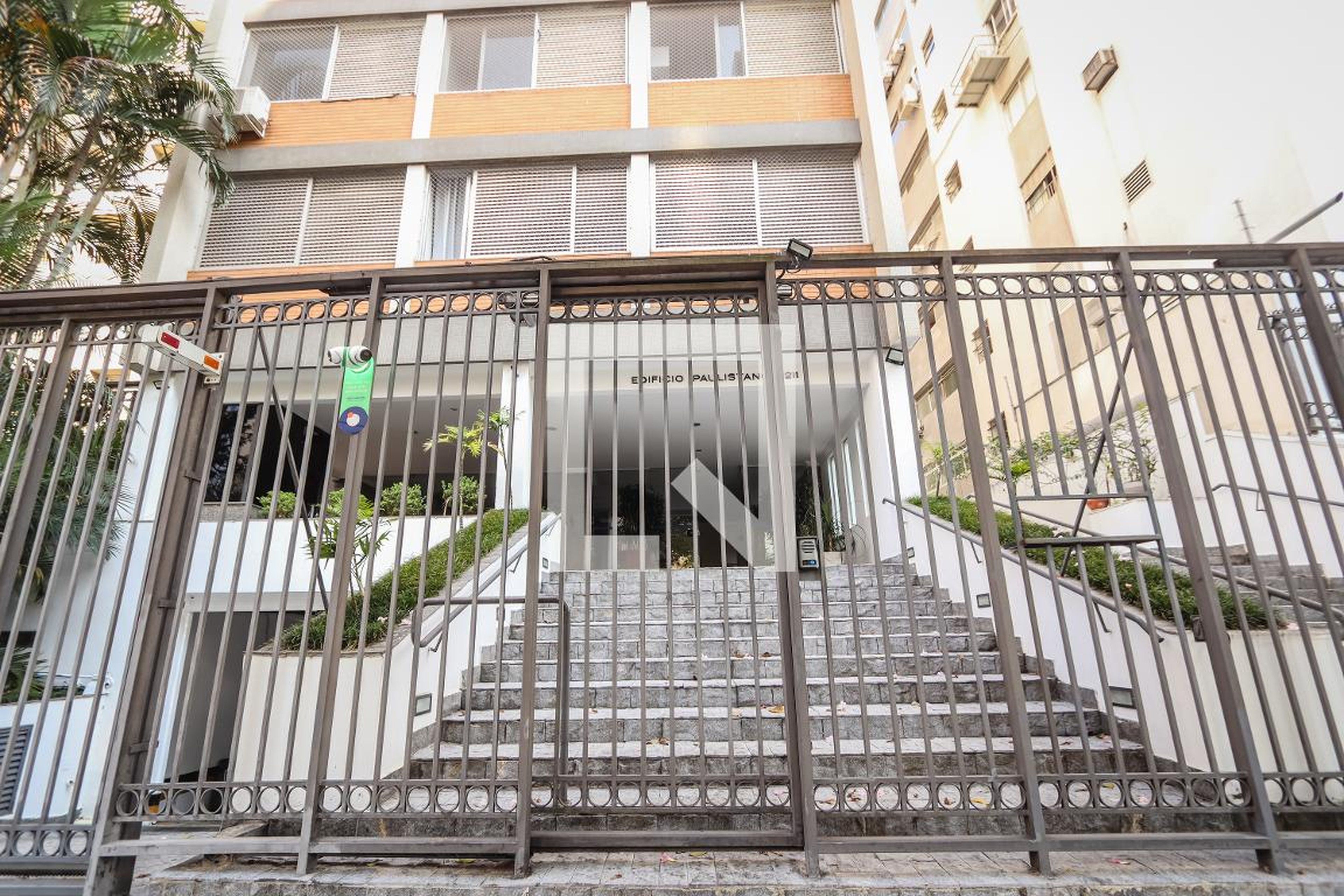 Fachada do Prédio Condomínio em Rua Padre João Manuel, 1112