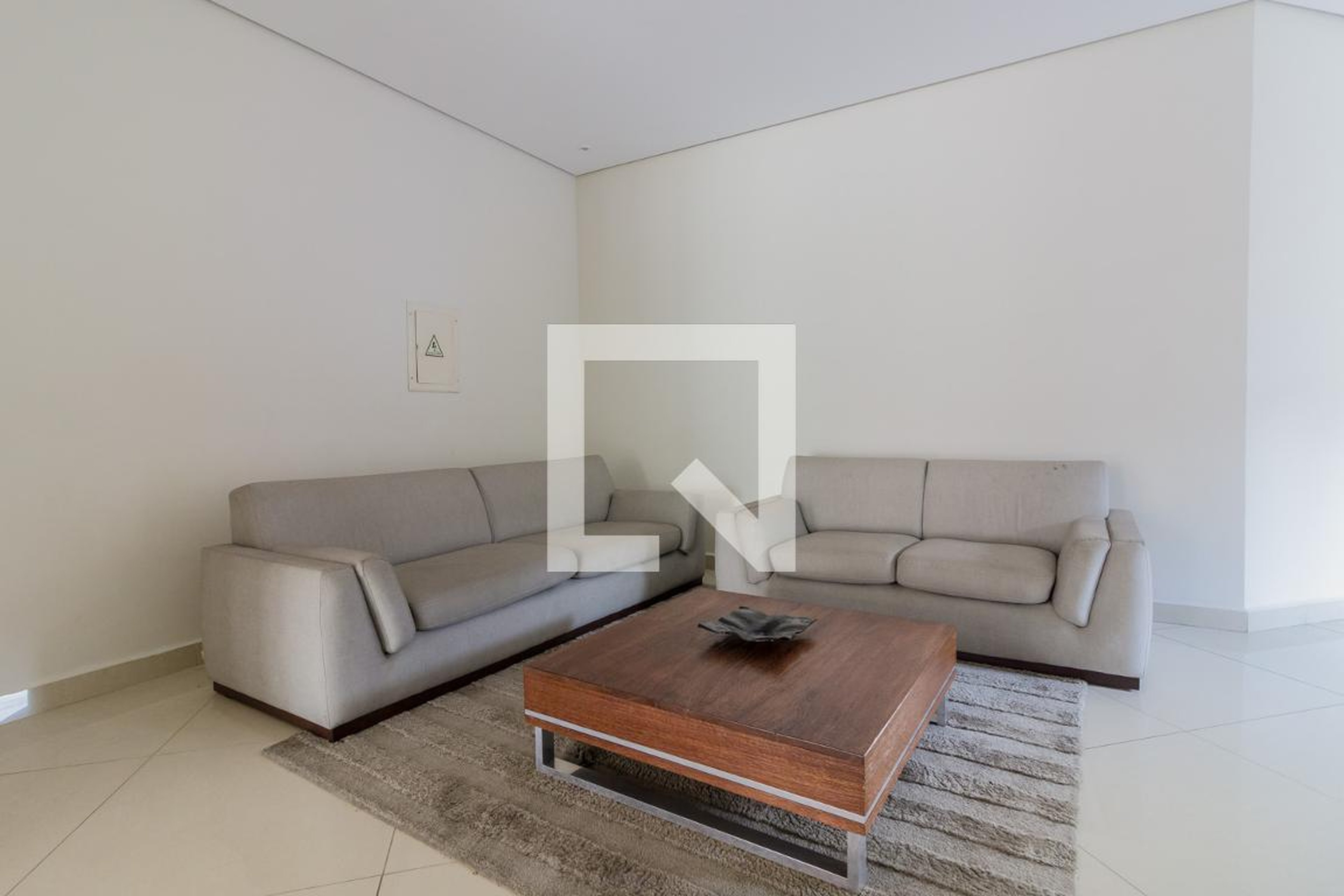 Hall de entrada - DI Cavalcanti