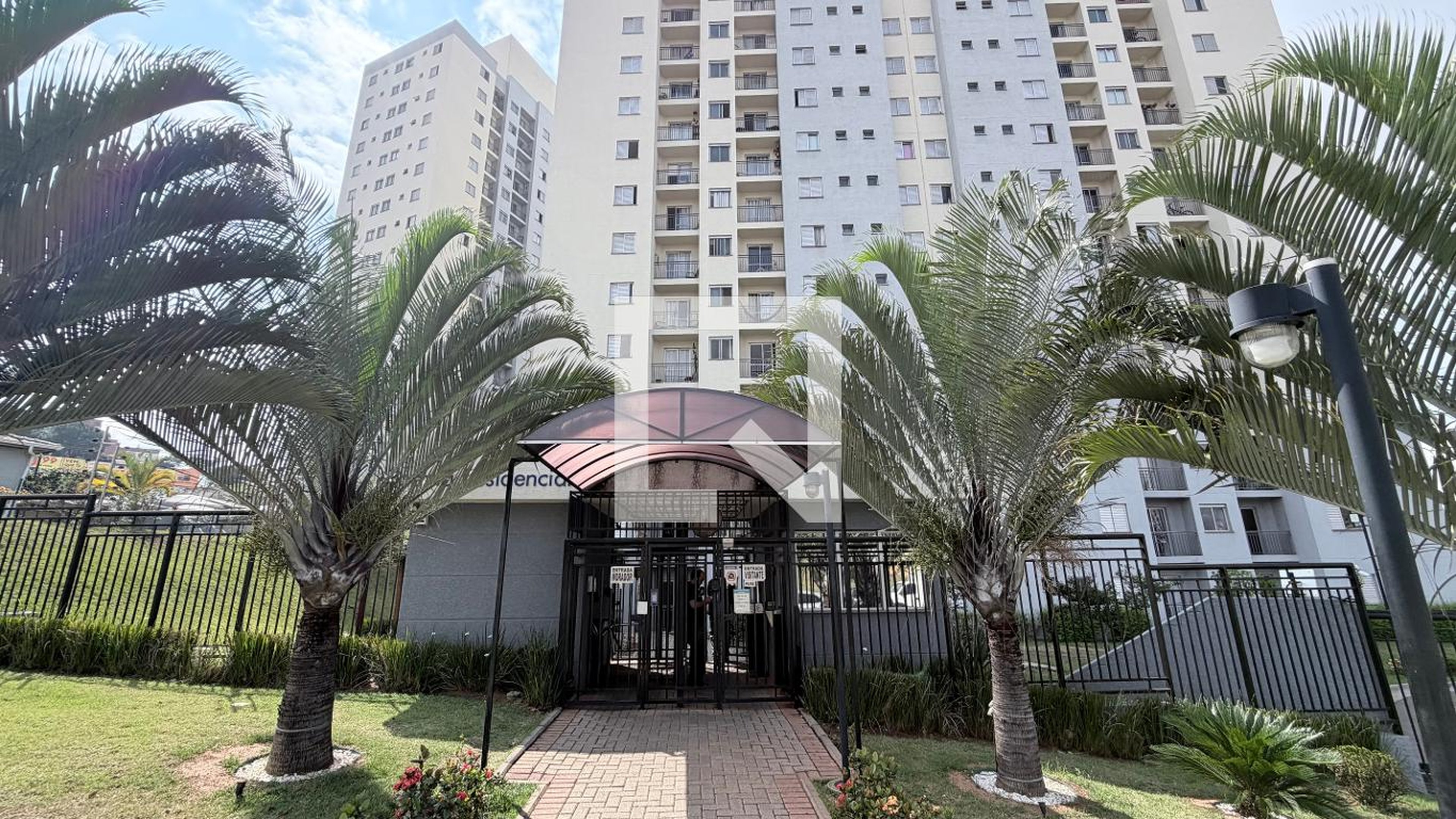 Fachada Condomínio Poema