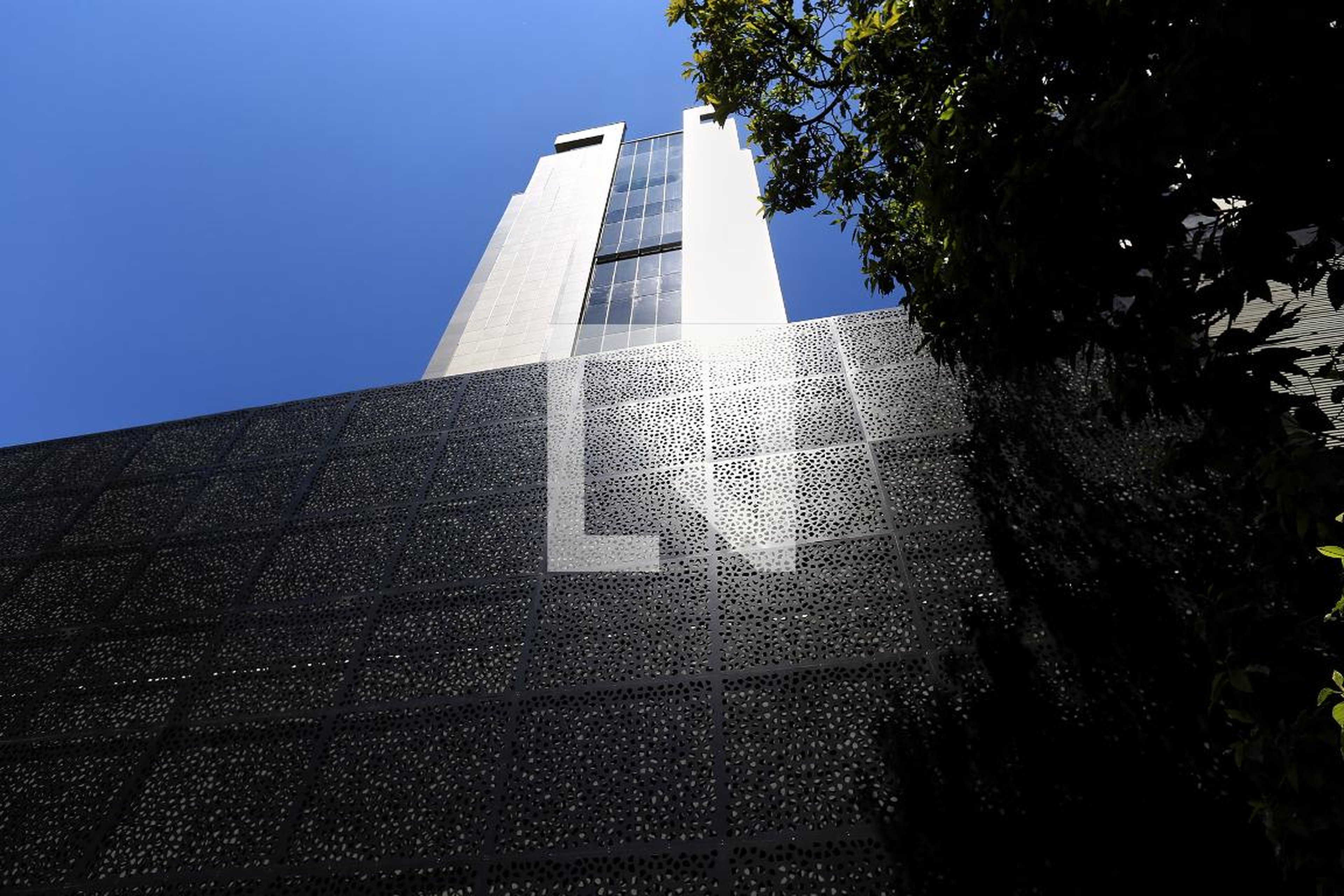 Fachada Condomínio em Rua Alagoas, 1417