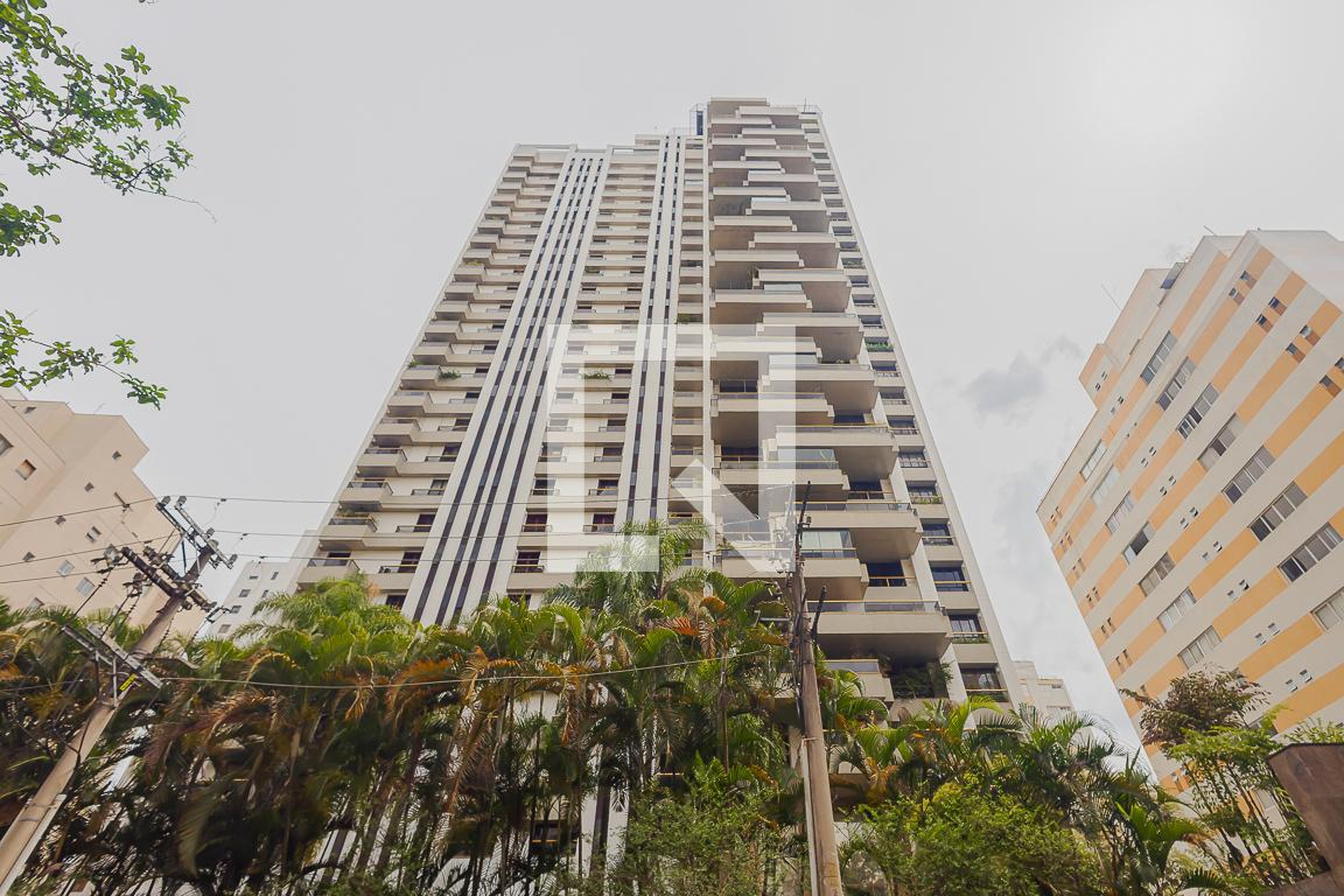 Fachada Condomínio Varan