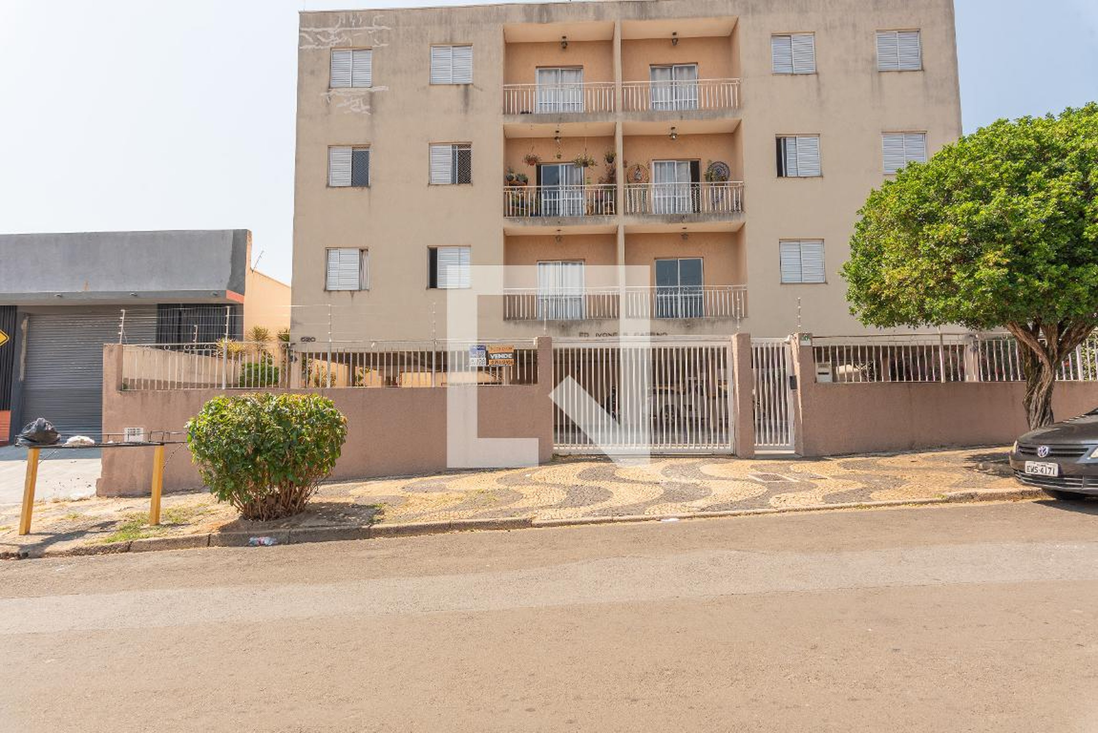 Fachada Condomínio Ivone Carpino