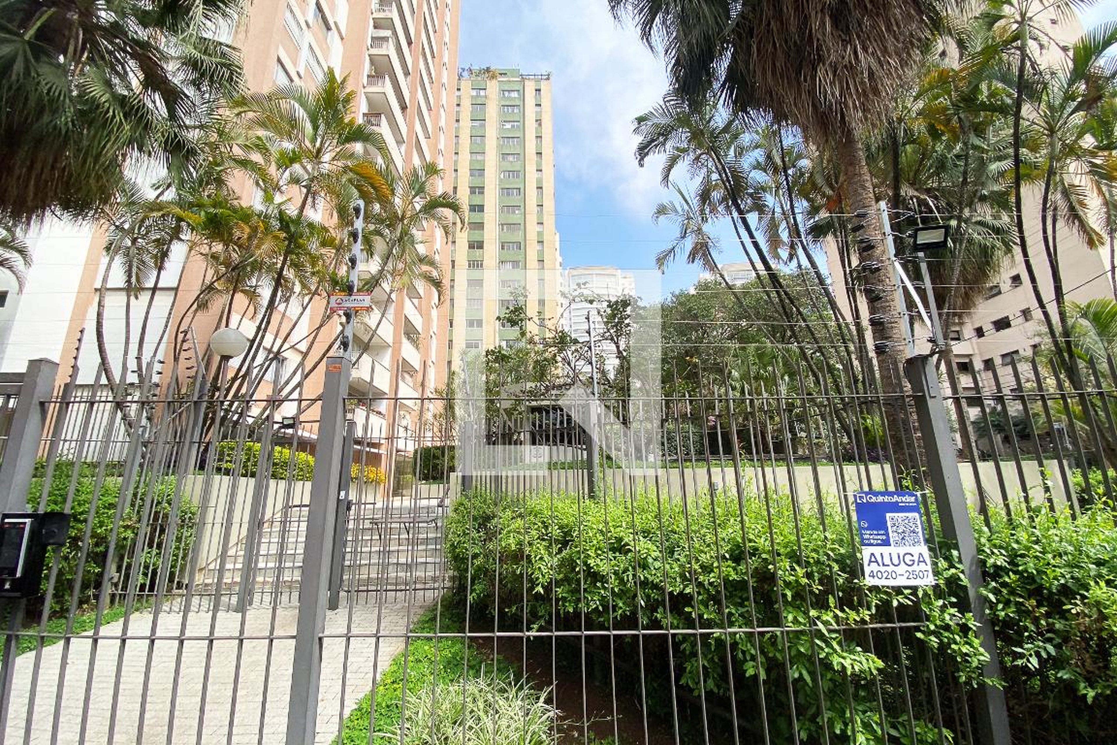 Fachada Condomínio Maison Dauvergner