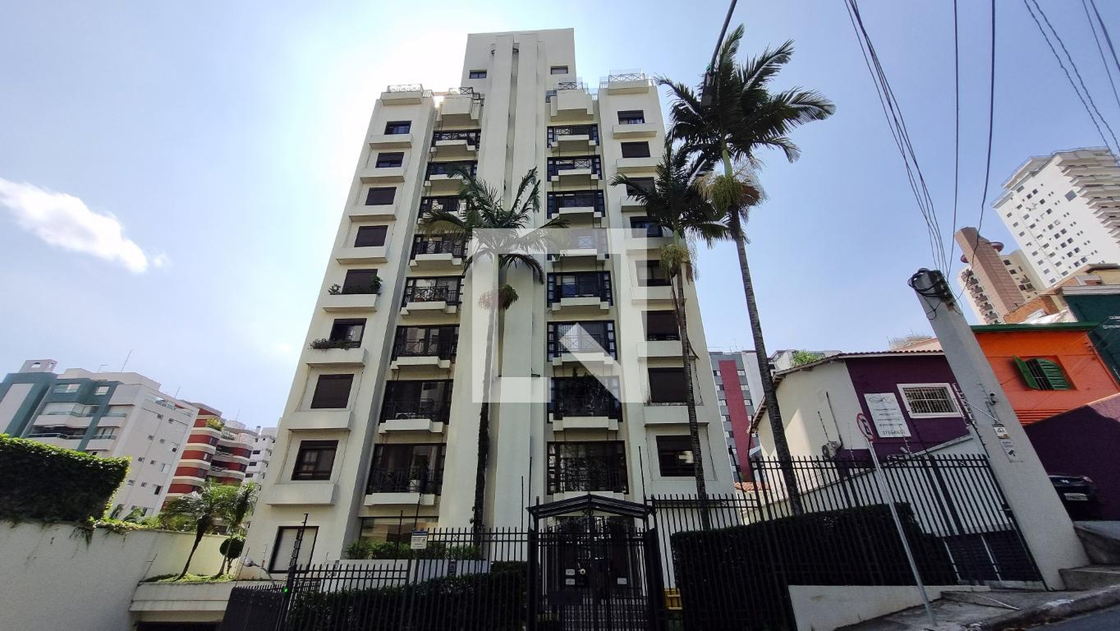 Fachada Condomínio Espaço Cor