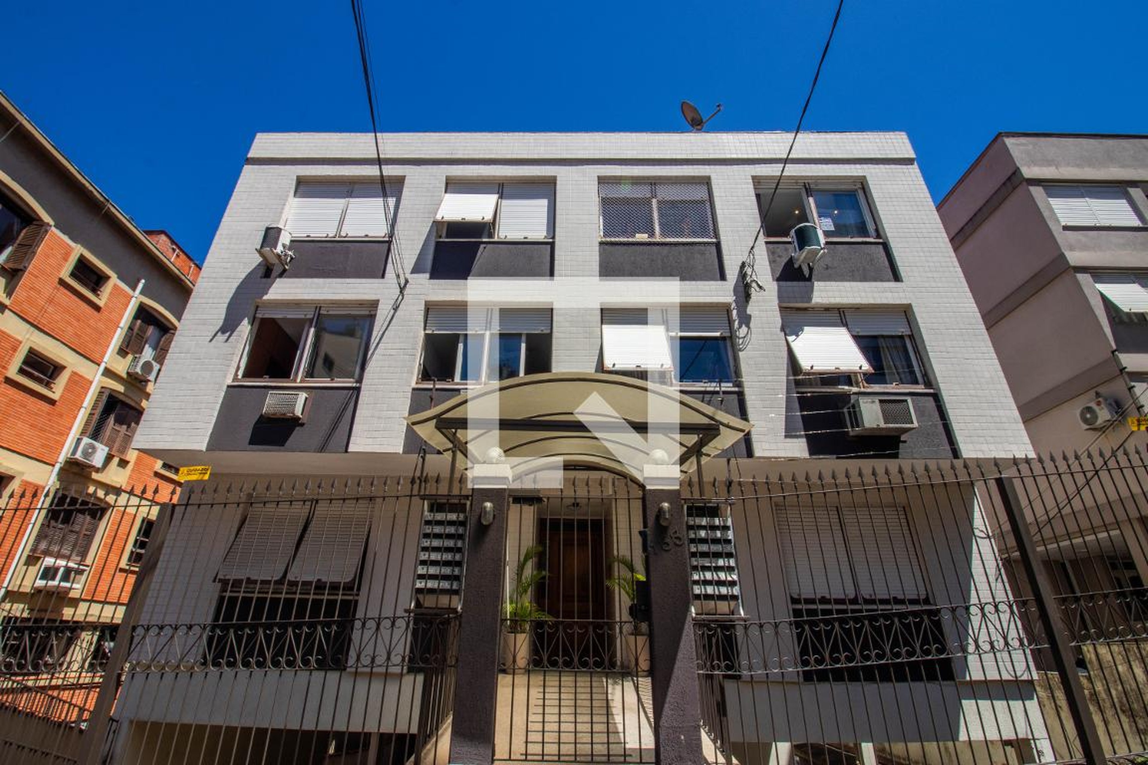 Fachada Condomínio Alassio