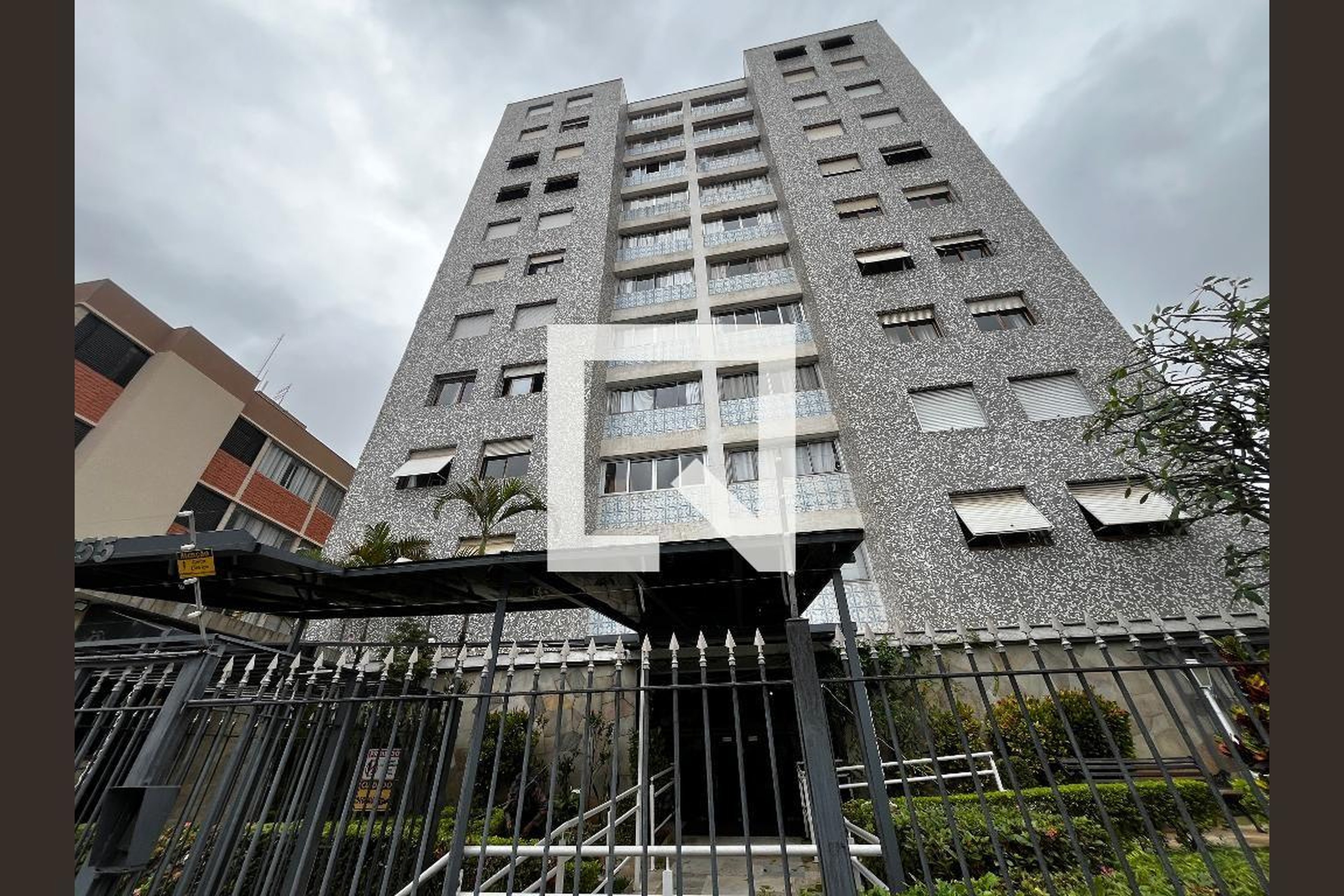 Fachada do Prédio Condomínio Gêmeos