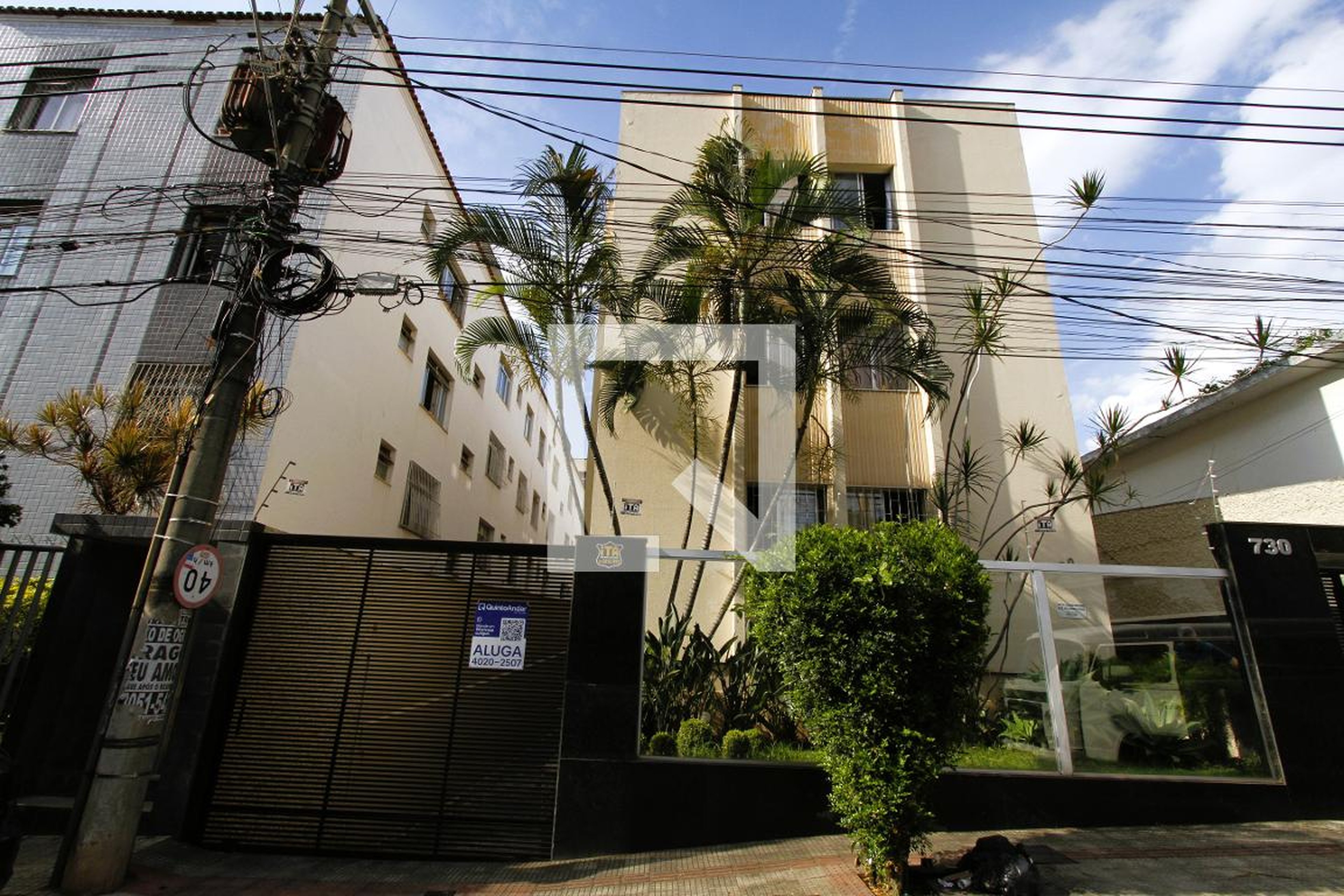 Fachada Condomínio em Rua Tuiuti, 730