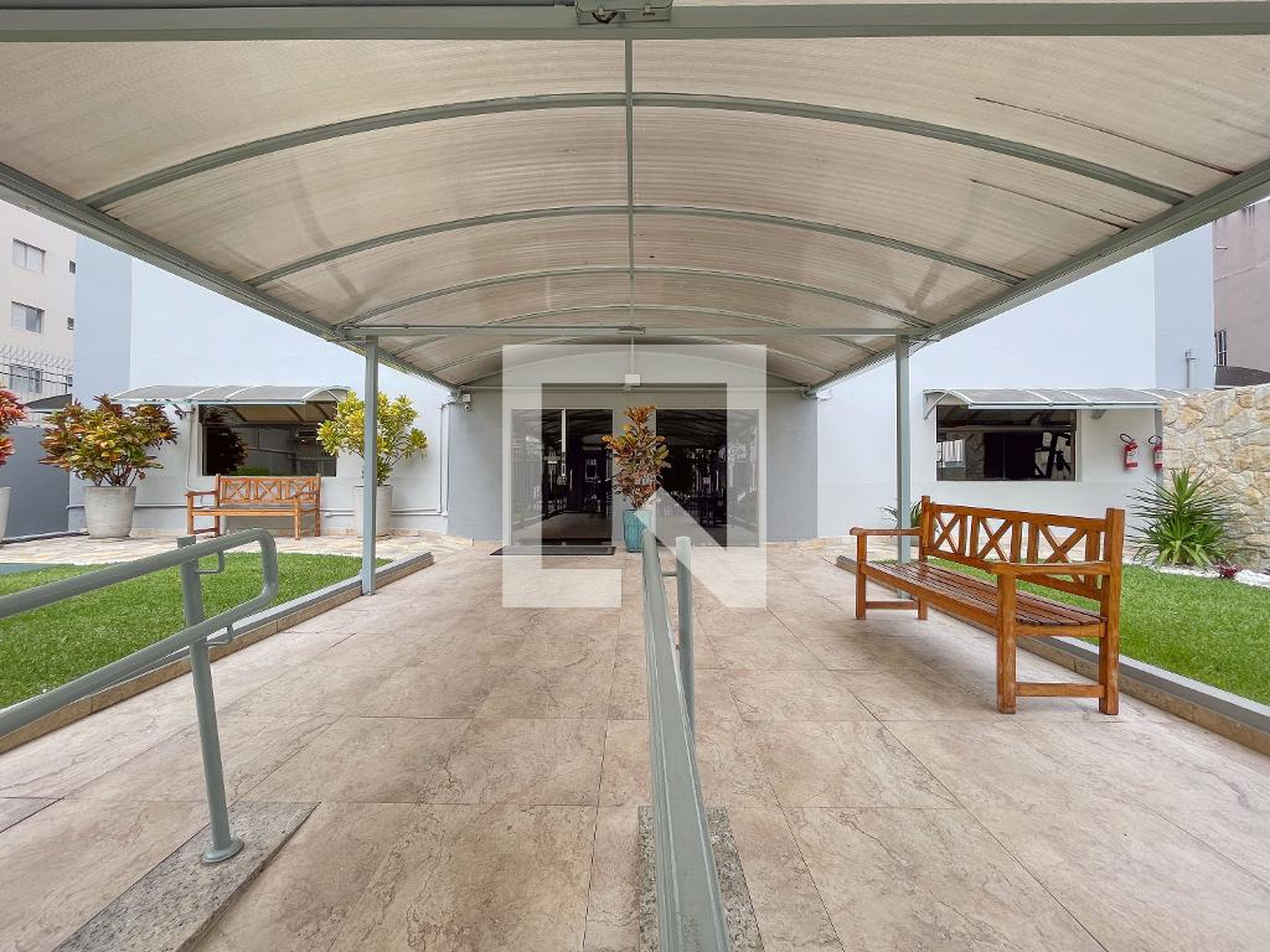 Entrada - Bandeirantes