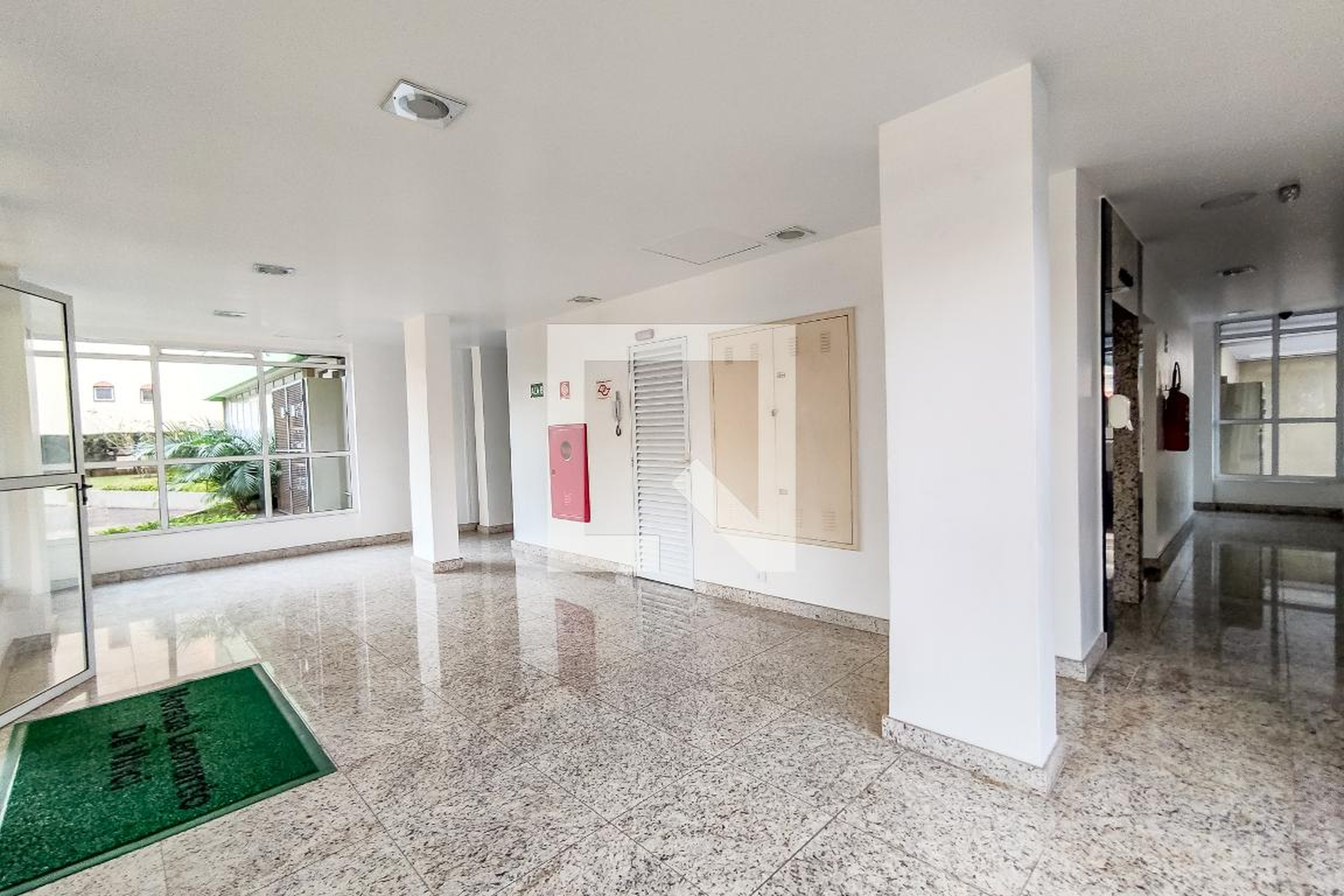 Hall - Morada Leonardo da Vinci