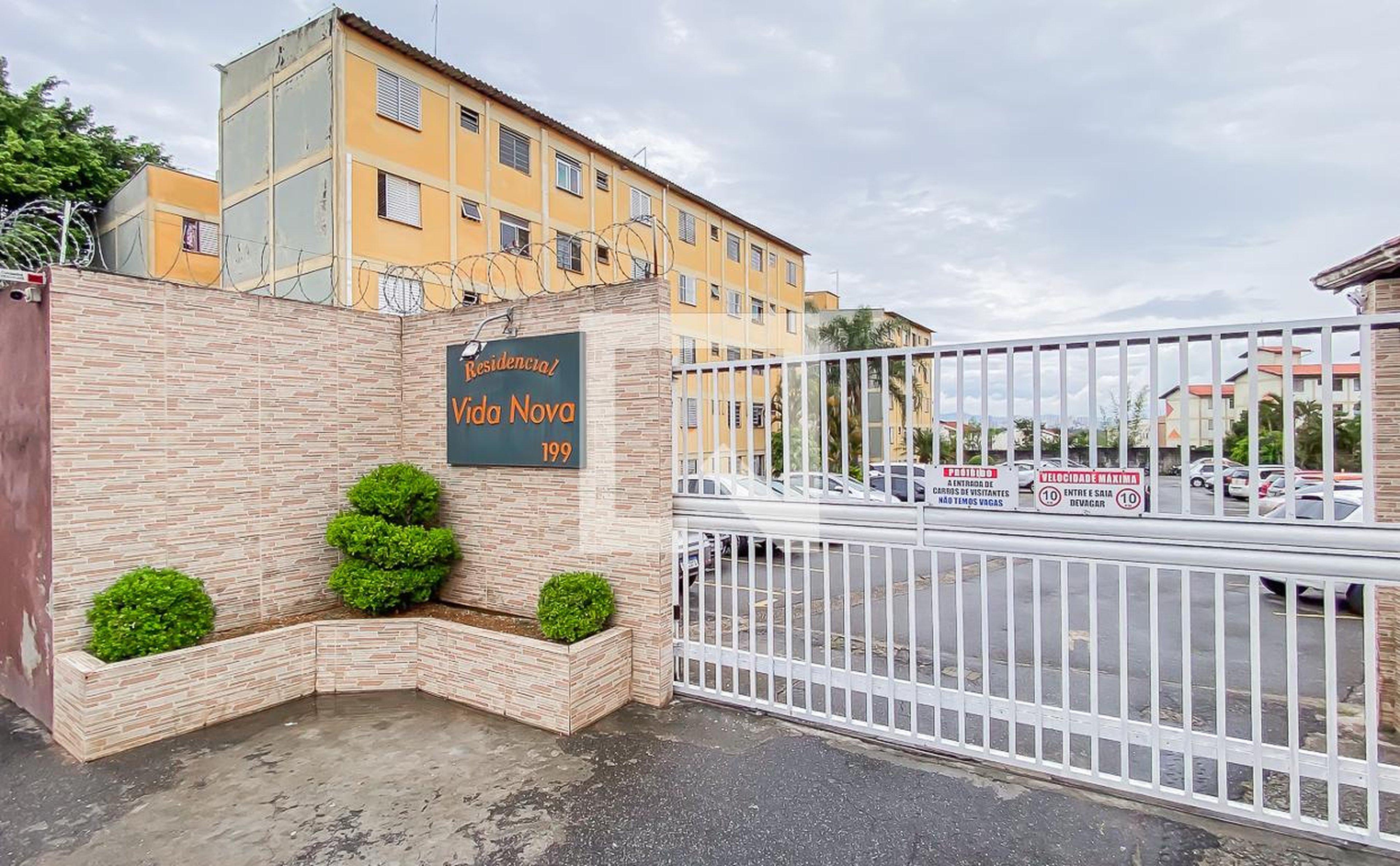 Fachada Condomínio Vida Nova