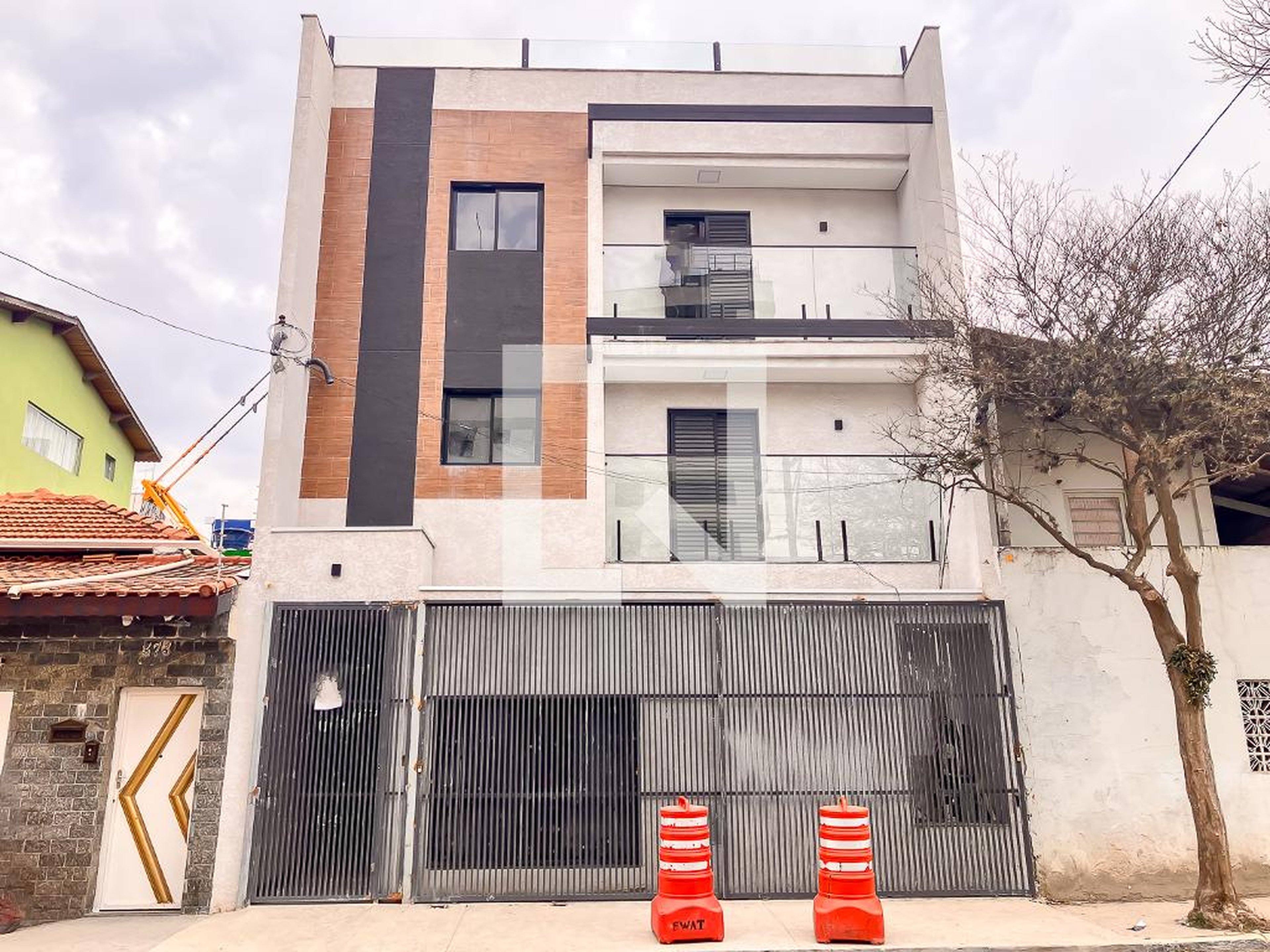 Fachada Condomínio em Rua Fidélis Papini, 379