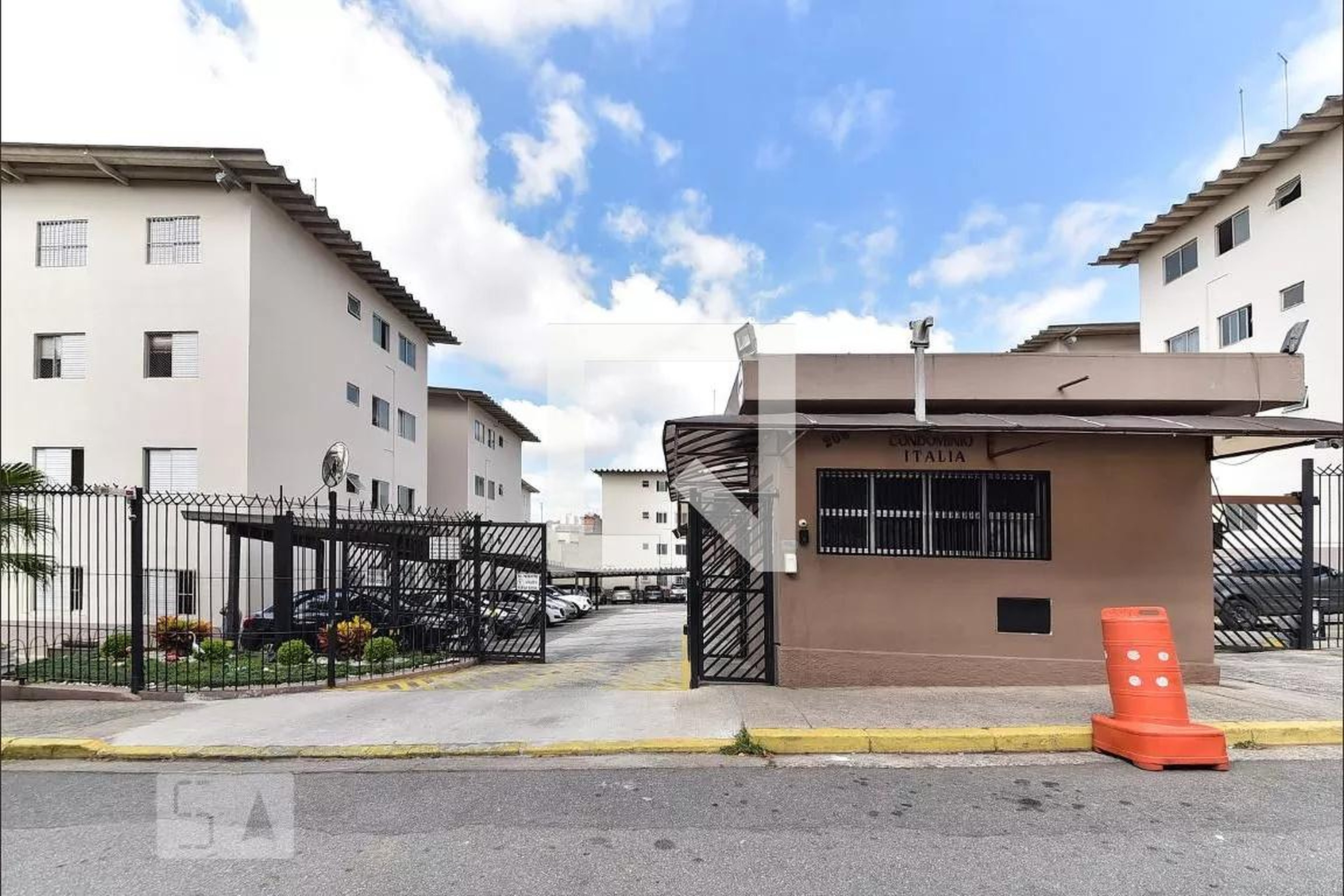Fachada Condomínio Itália