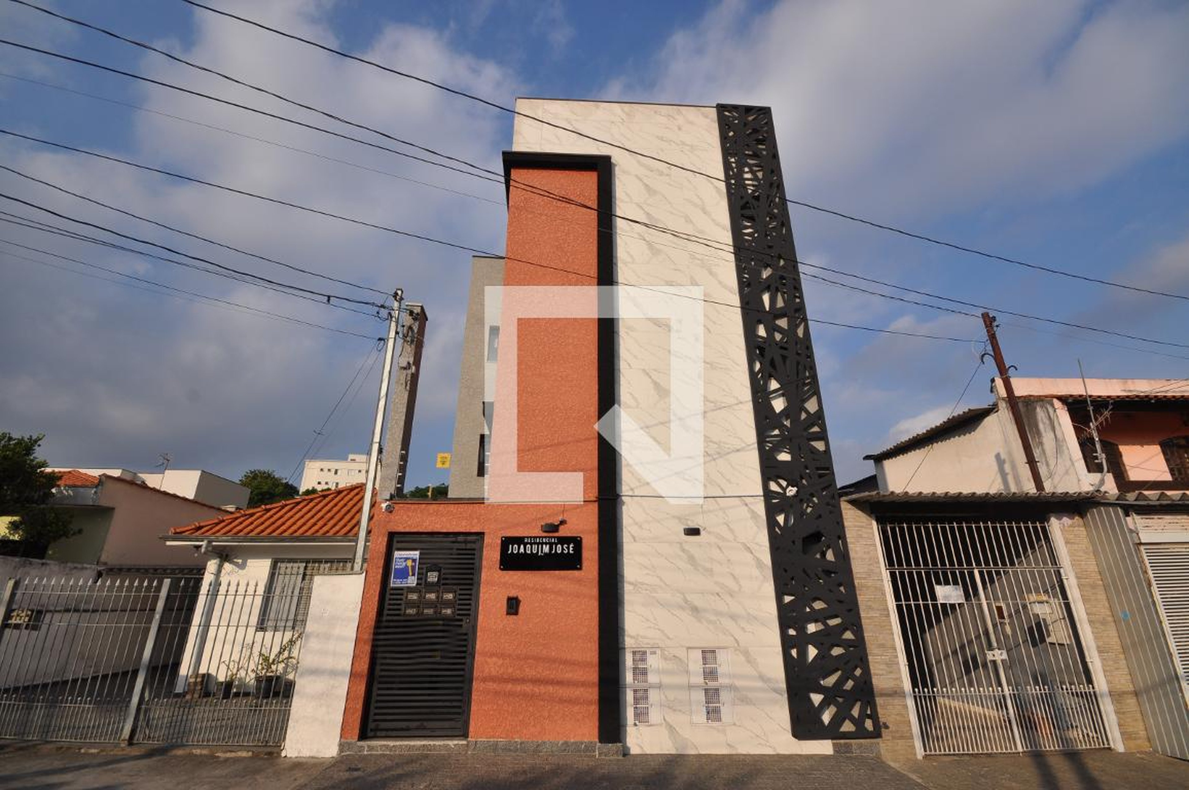 Fachada Condomínio em Rua Joaquim José, 53