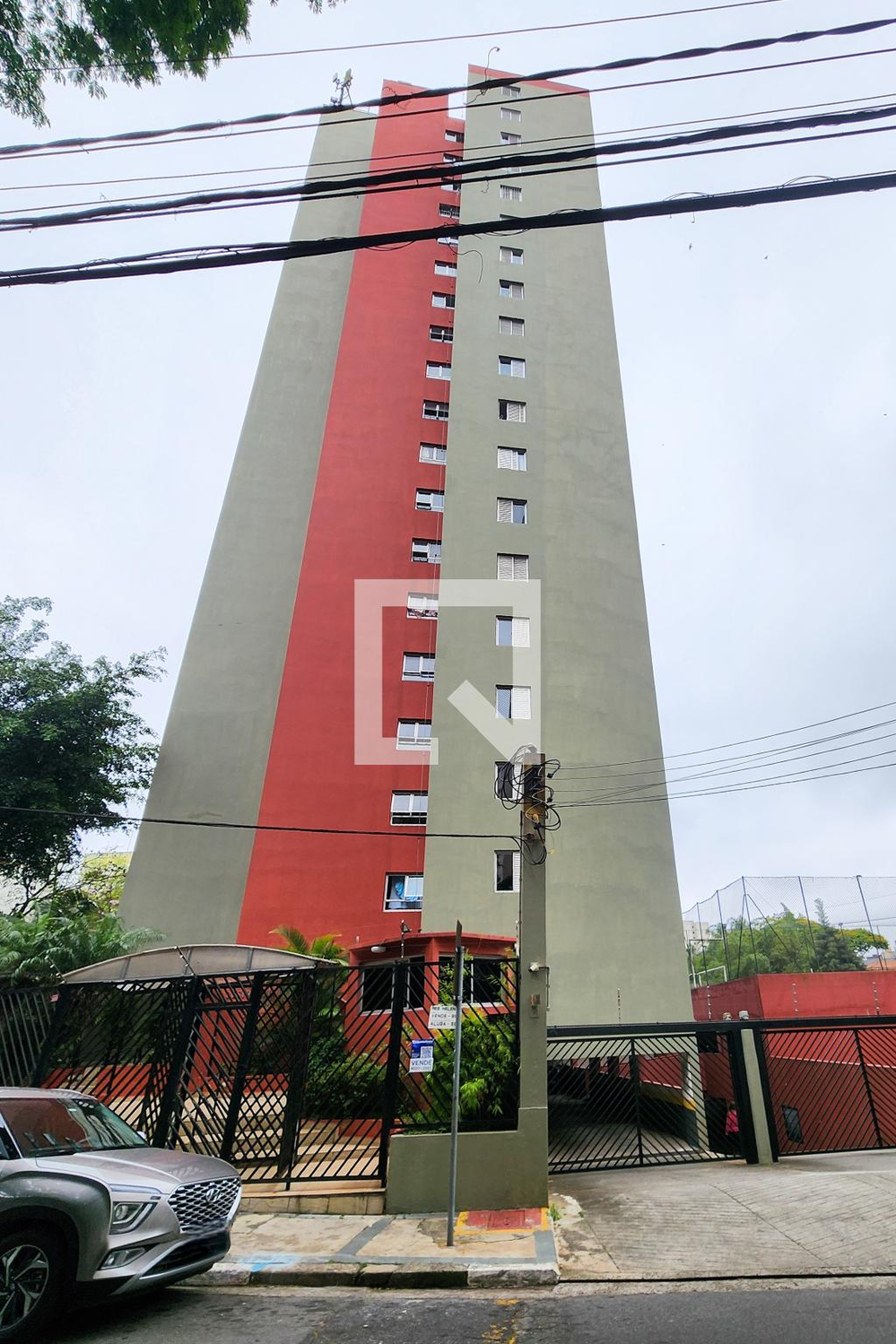 Fachada do Condomínio Residencial Helena