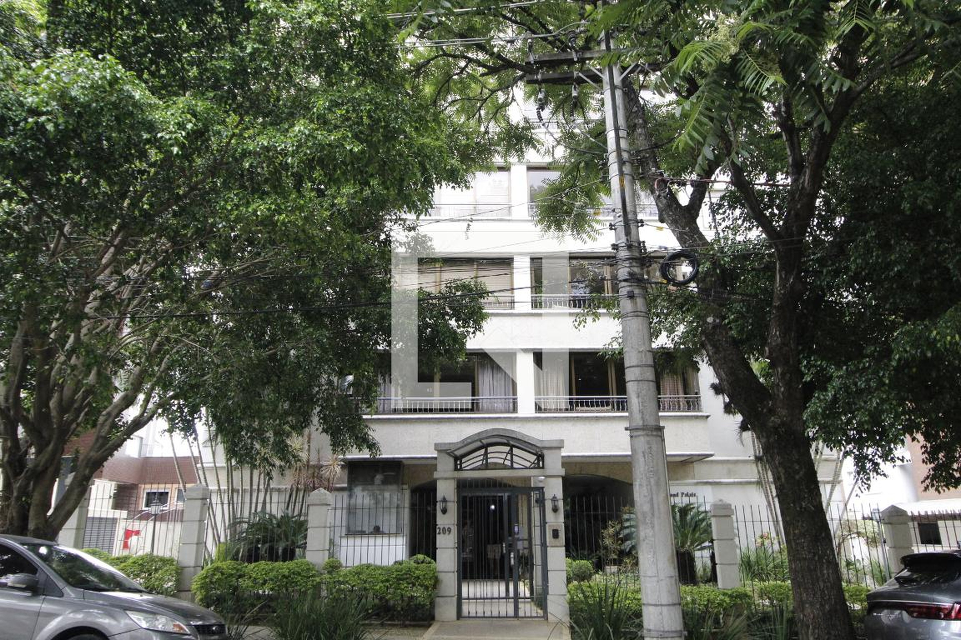 Fachada do Prédio Condomínio Le Grand Palais