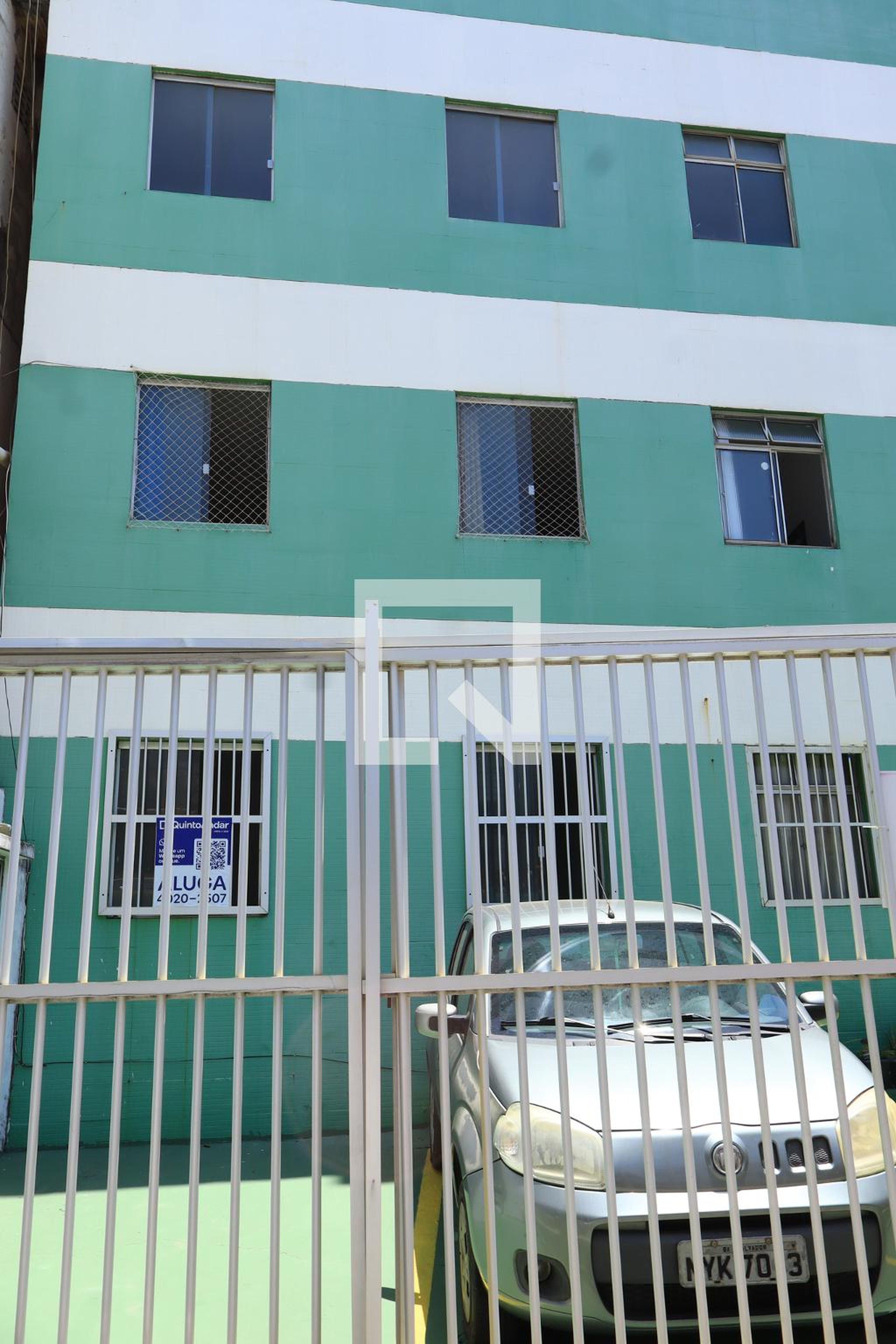 Fachada do Prédio Condomínio em Rua Genebaldo Figueredo, 4