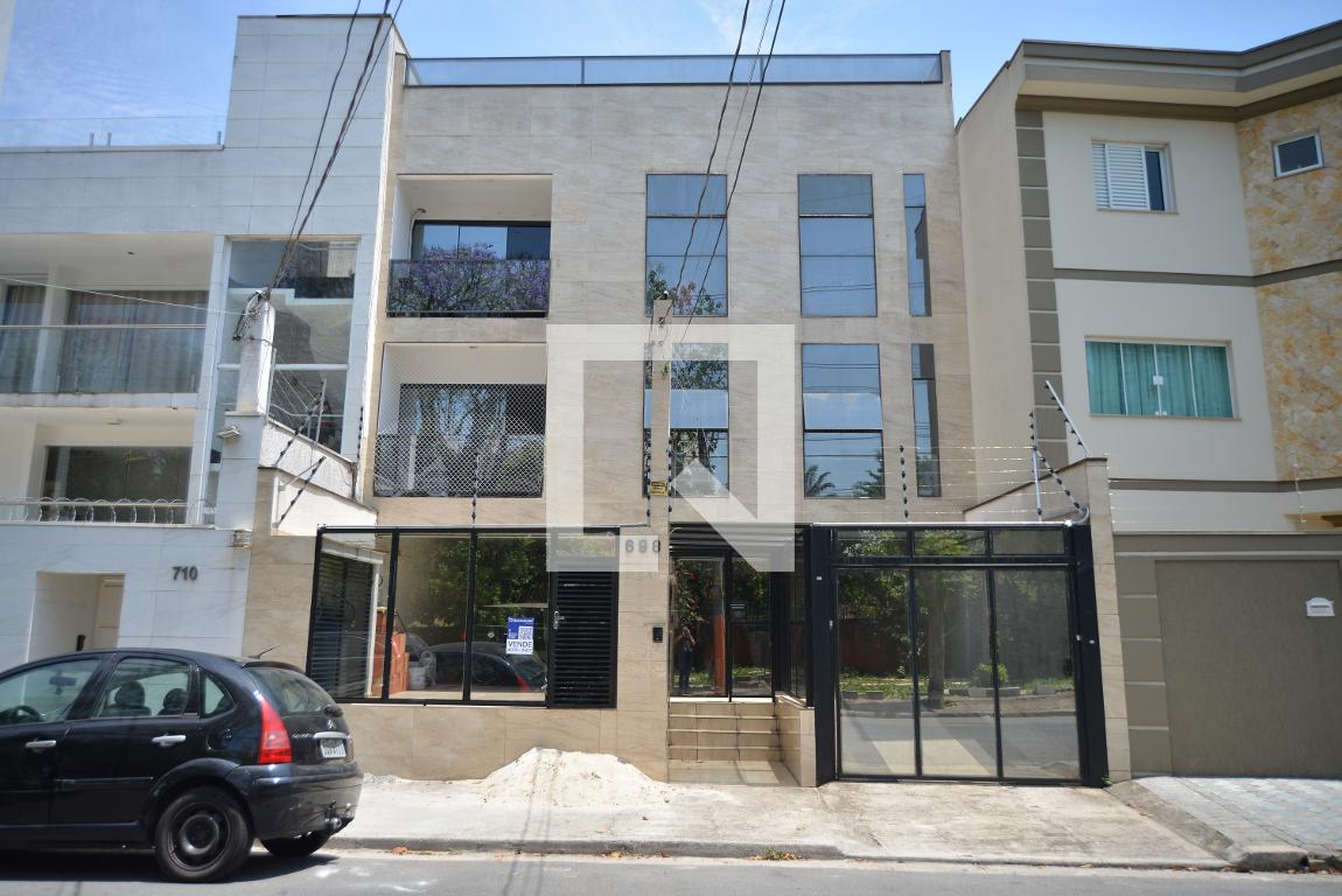 Fachada do Prédio Condomínio em Avenida Tietê, 698