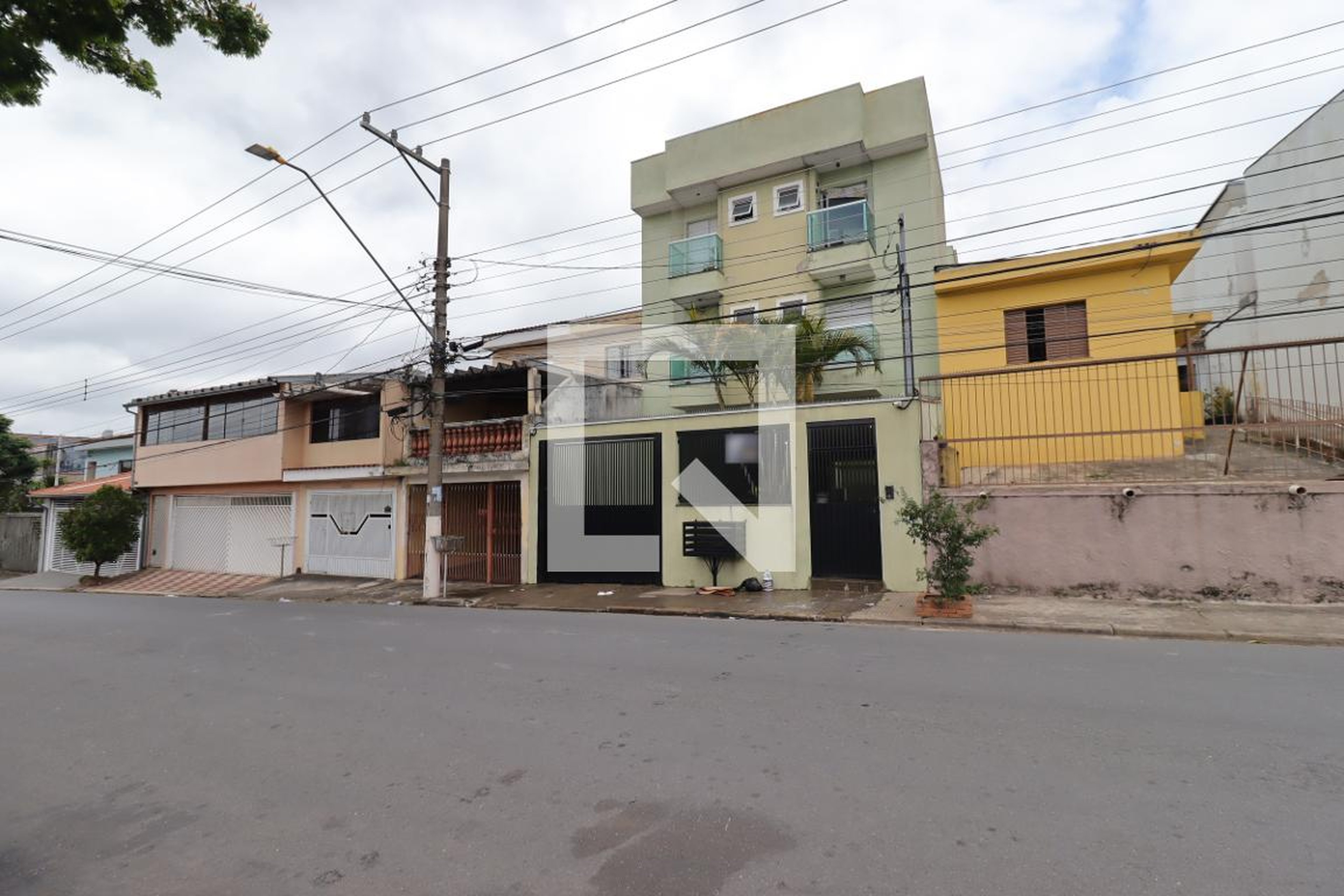Fachada Condomínio em Rua Timor, 878