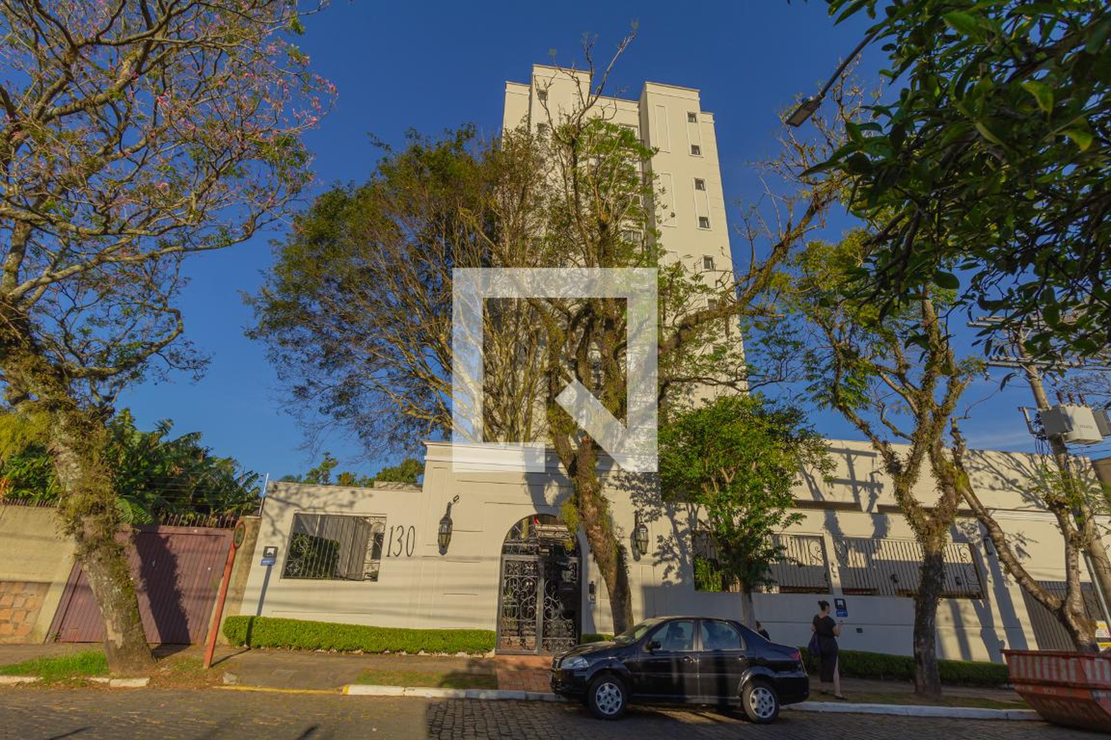 Fachada do Condomínio Condomínio Solar Toscana