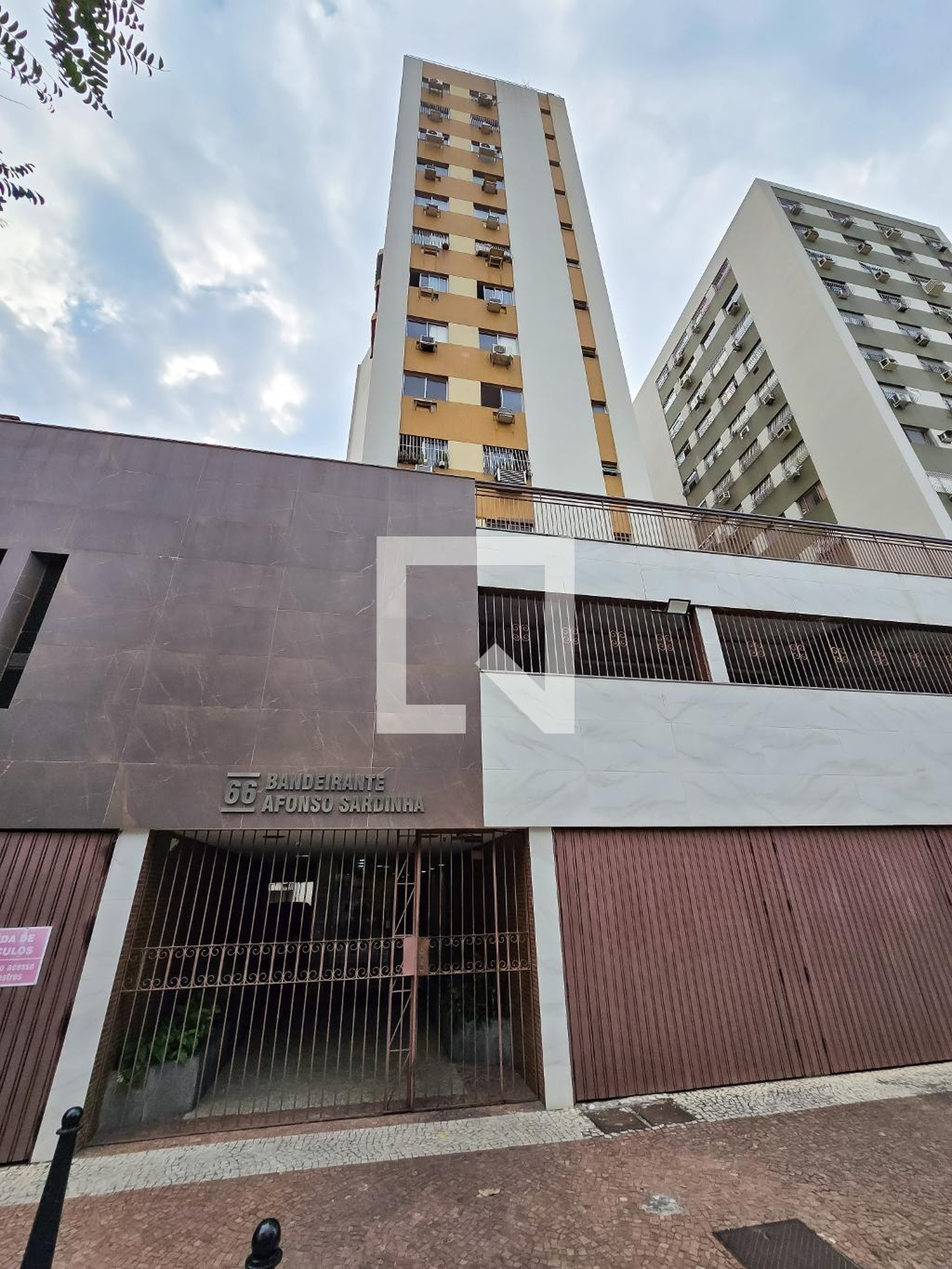 Fachada Edifício Bandeirante Afonso Sardinha