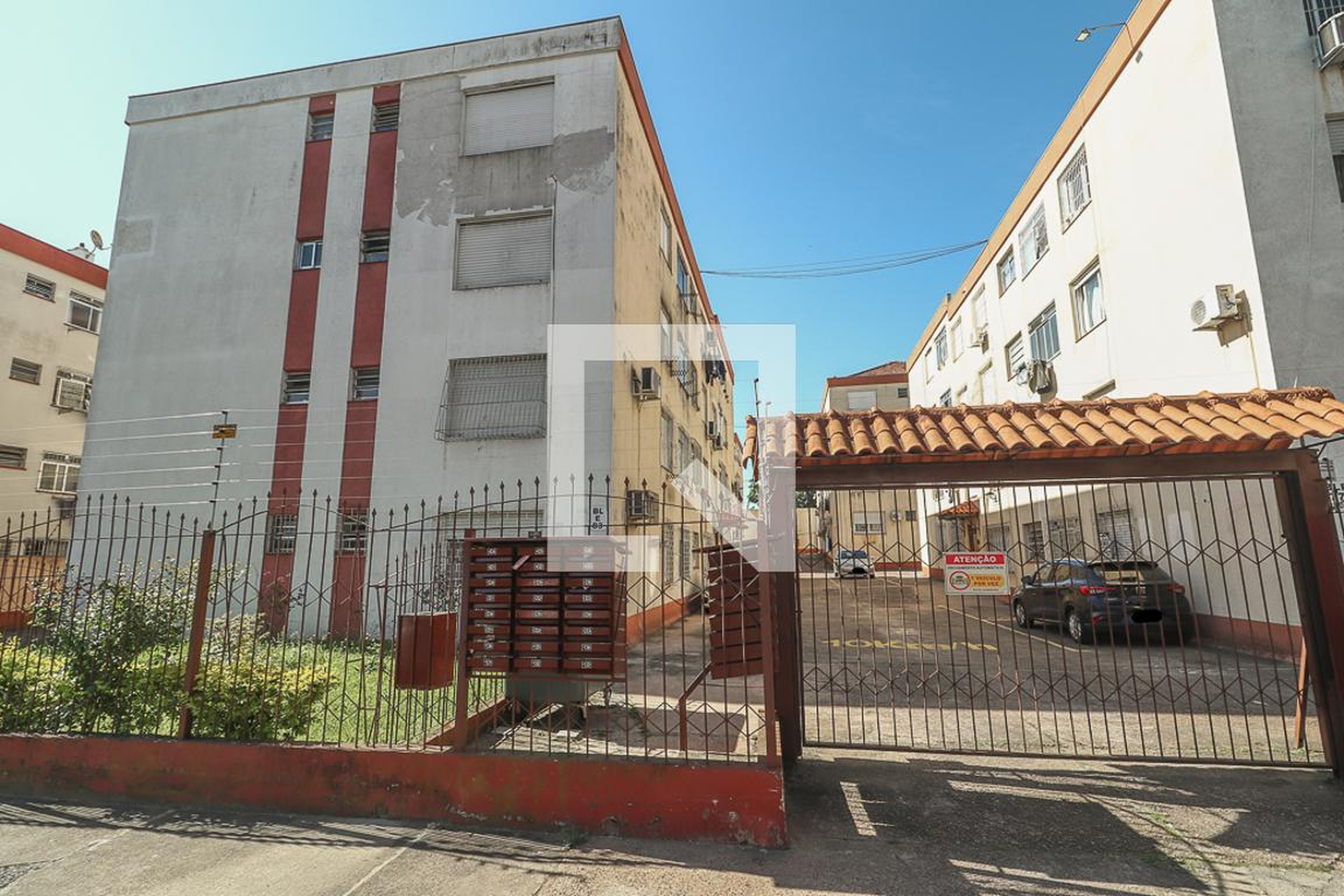 Fachada Condomínio em Avenida Protásio Alves, 83