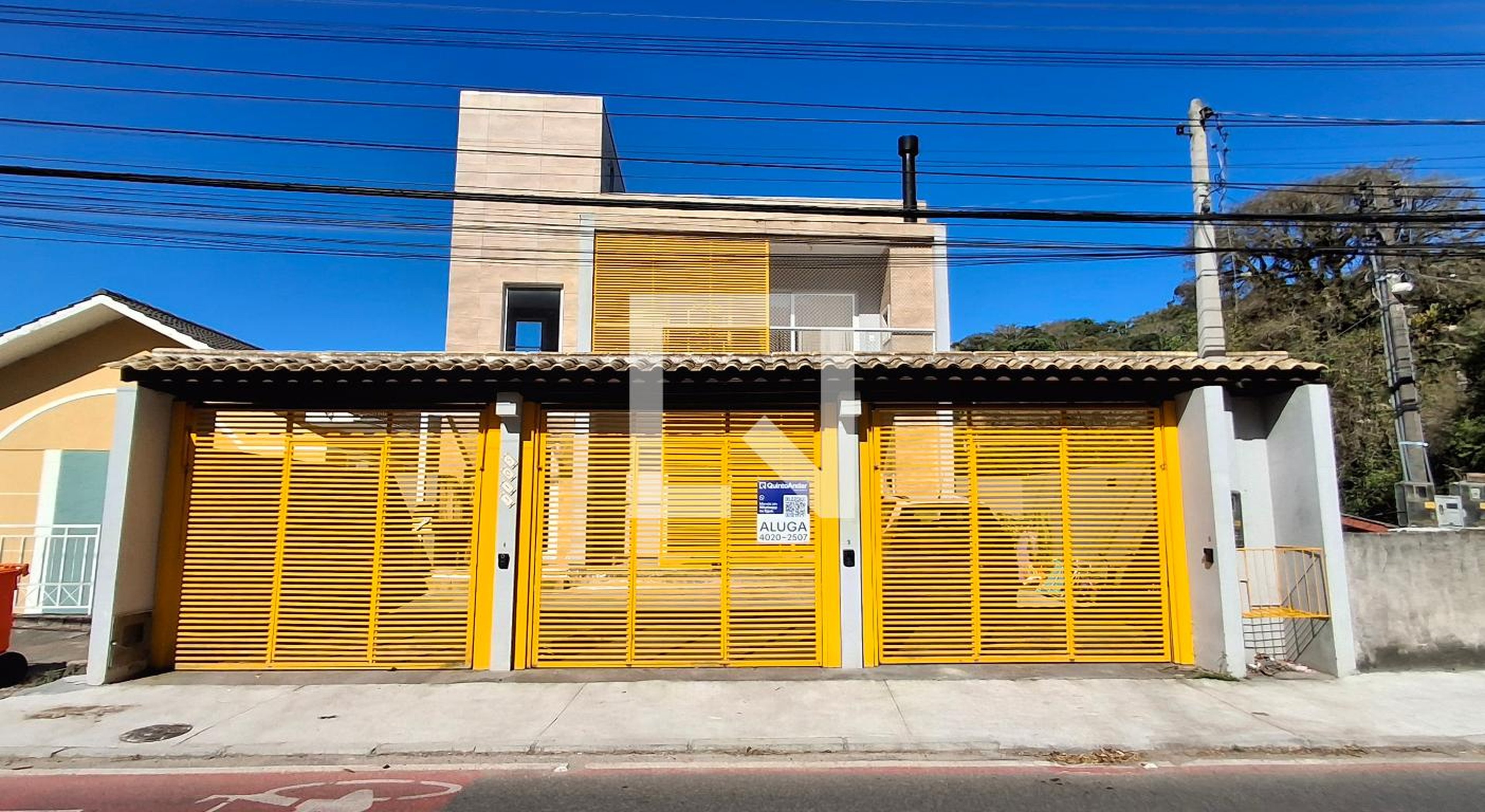 Fachada Condomínio em Rua Laurindo Januário da Silveira, 3105