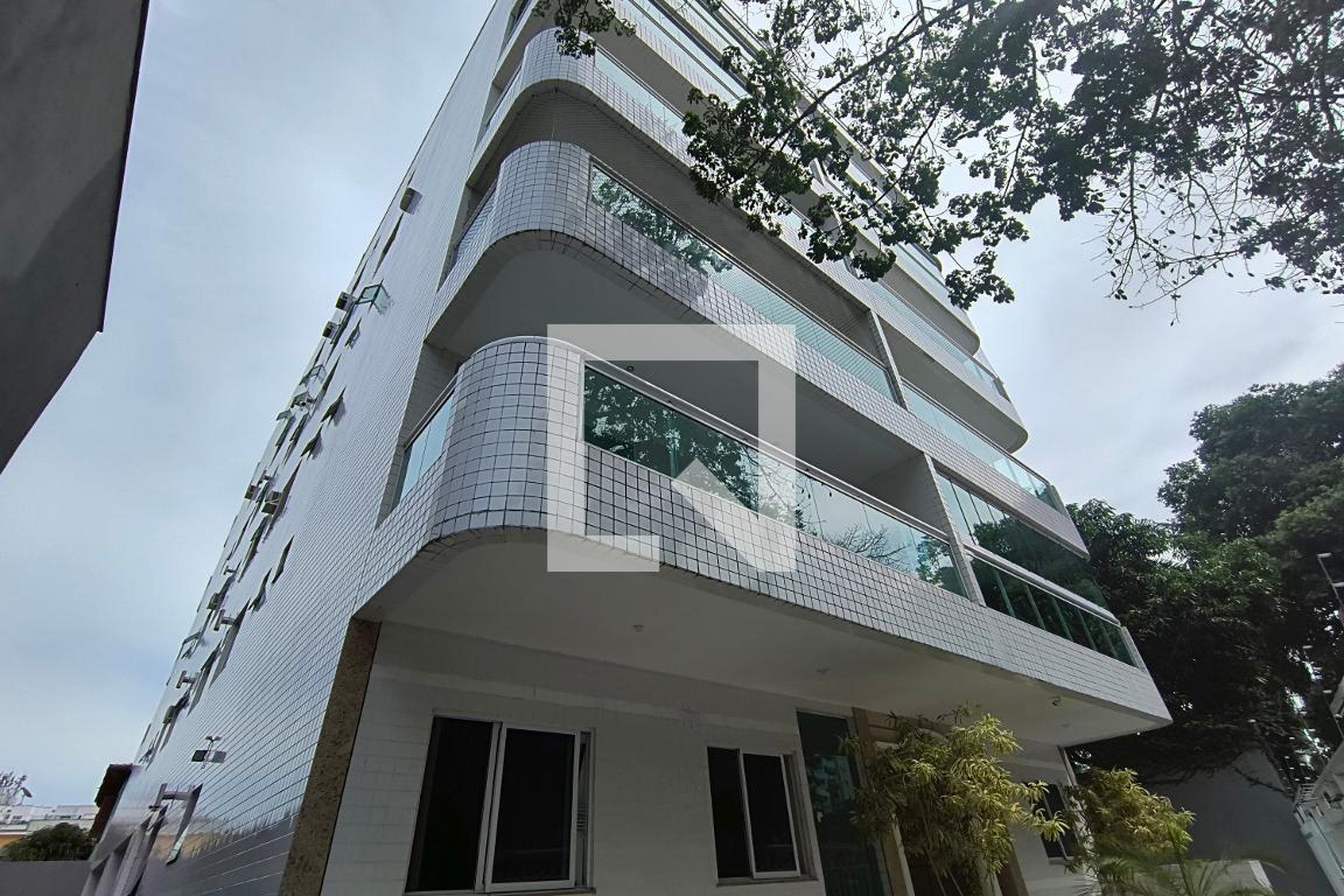 Fachada do Prédio Condomínio Vivenda das Paineiras