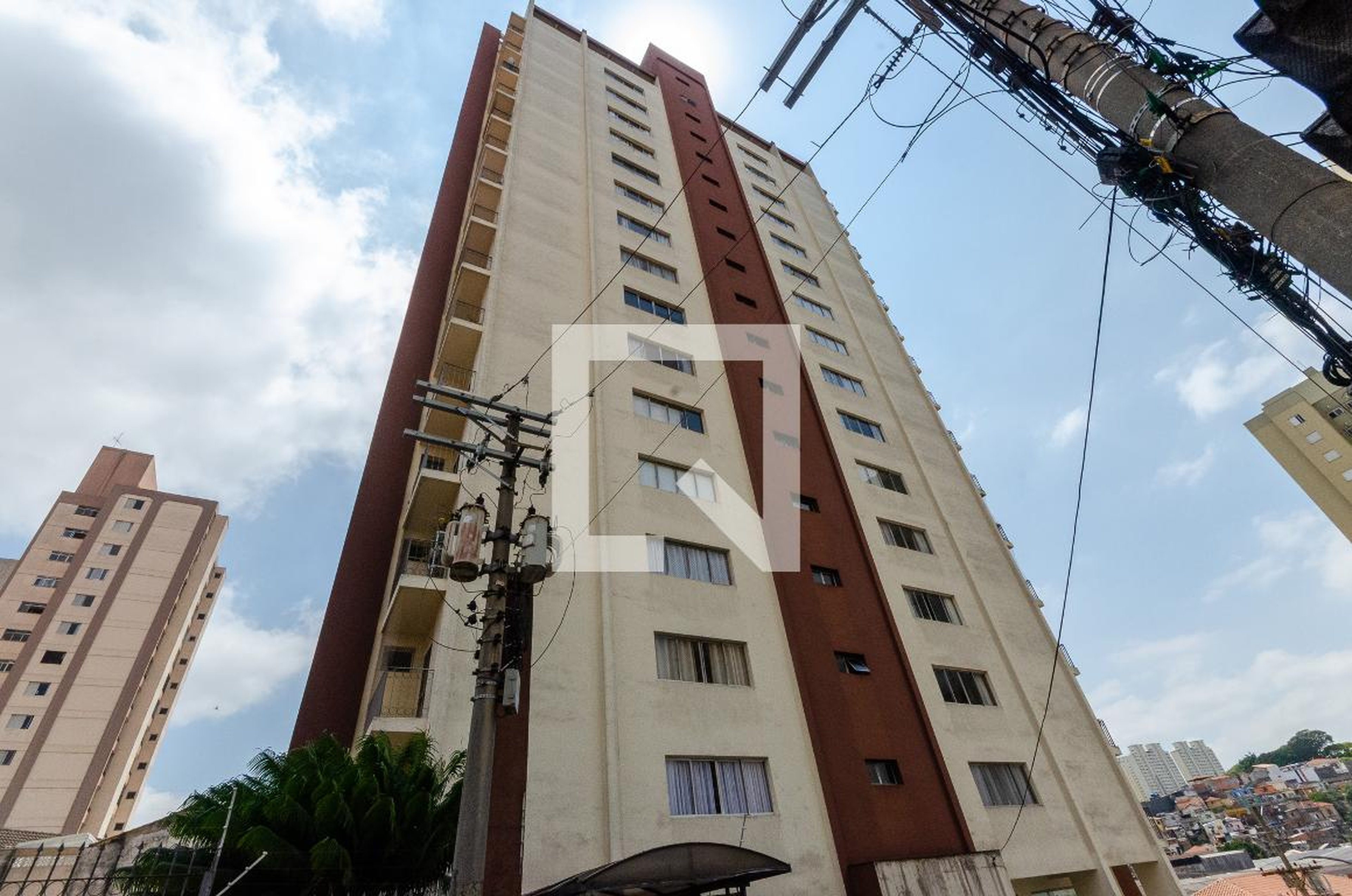 Fachada Condomínio em Rua Cambaúba, 40