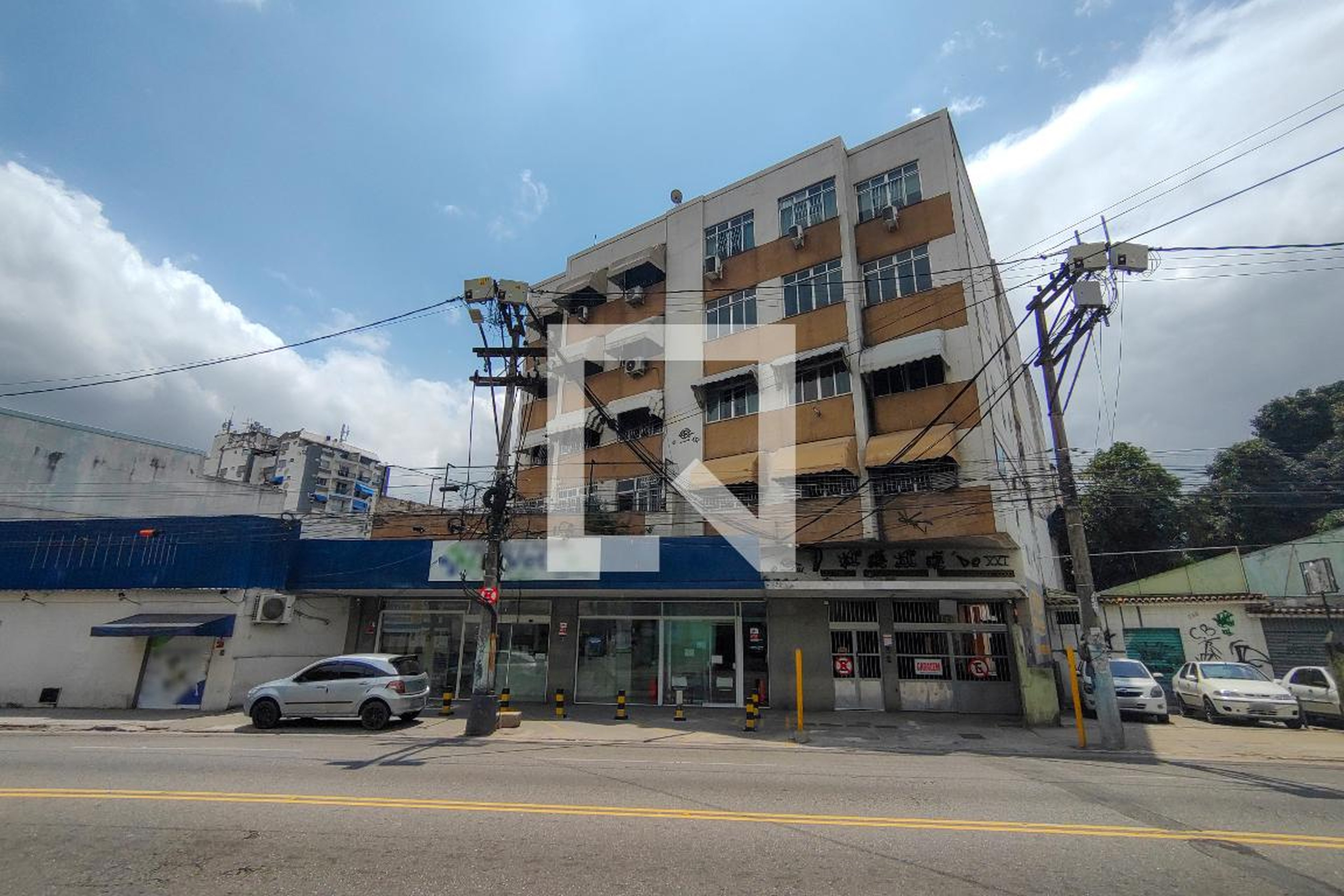 Fachada do Prédio Condomínio Ed Alpha