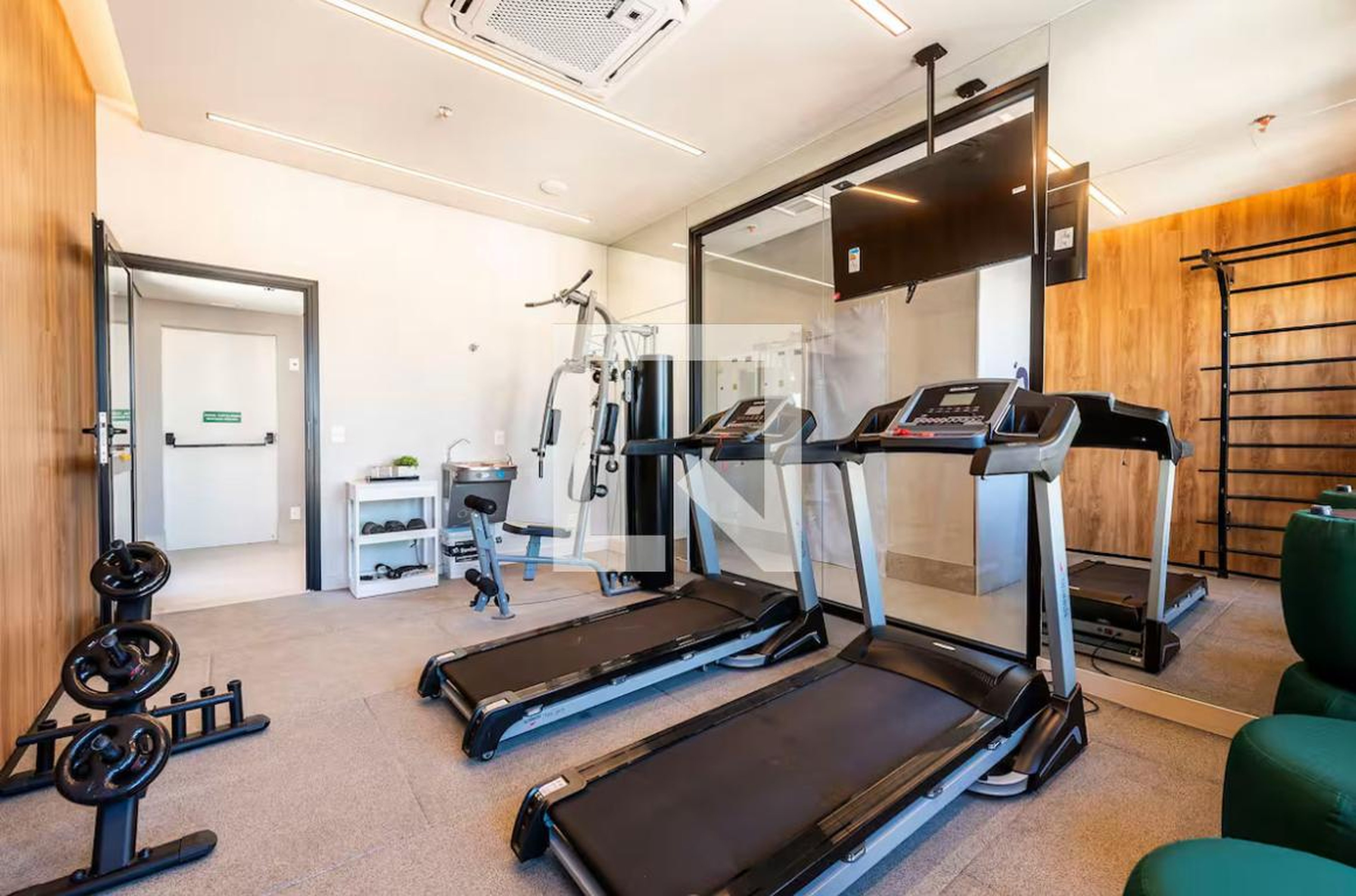 Academia - ST Studios