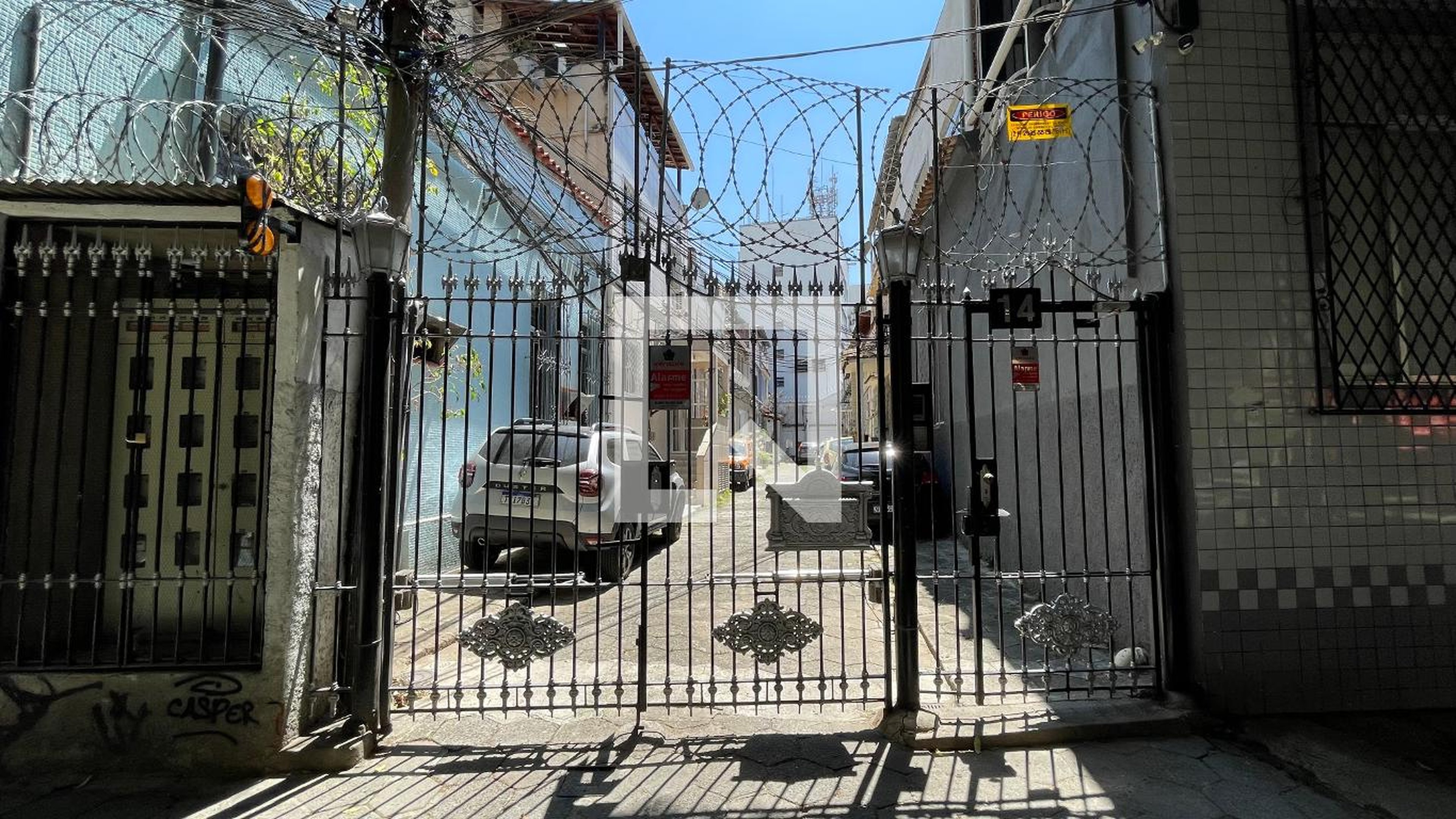 Fachada Condomínio em Rua Luíz Gama, 14