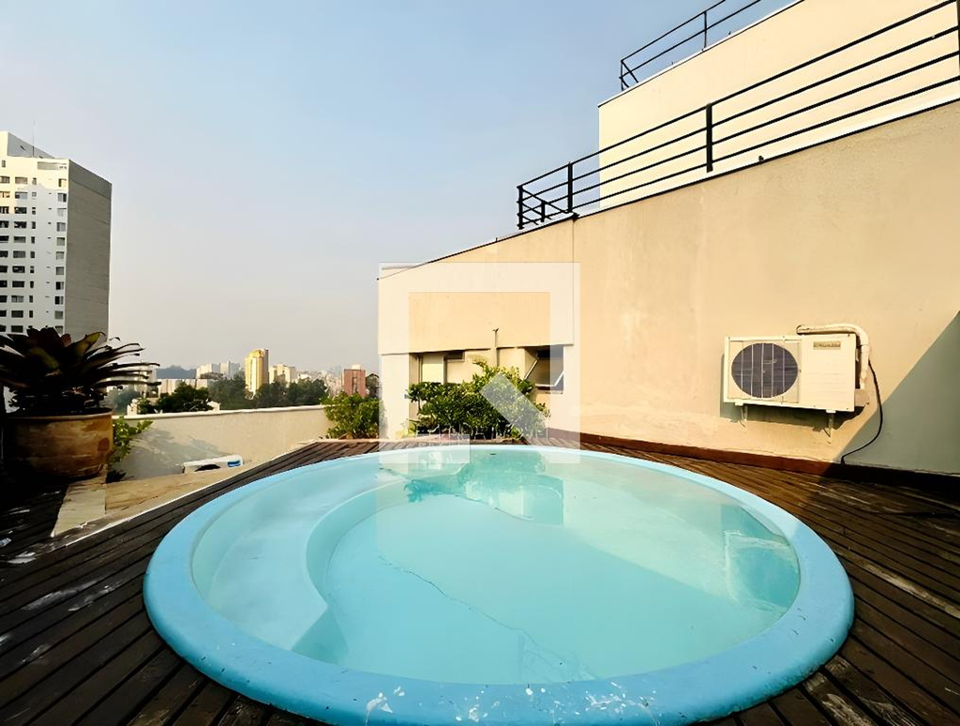 Área comum Condomínio em Rua Marie Nader Calfat