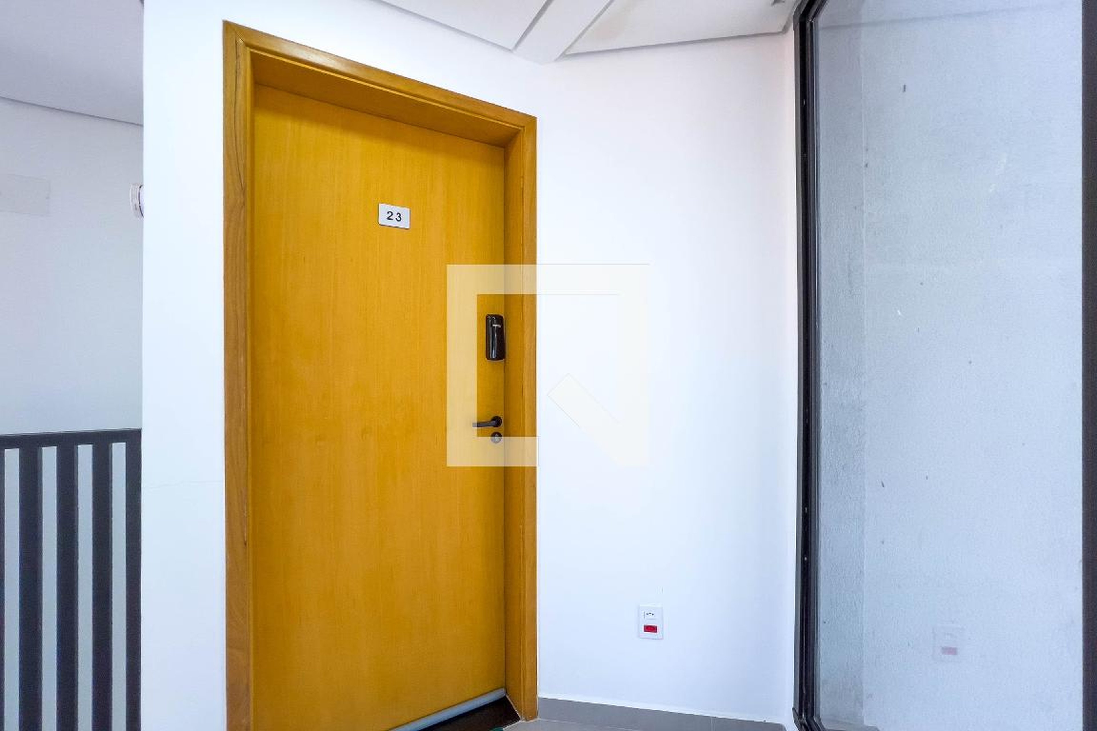 Entrada - Giovanni studios