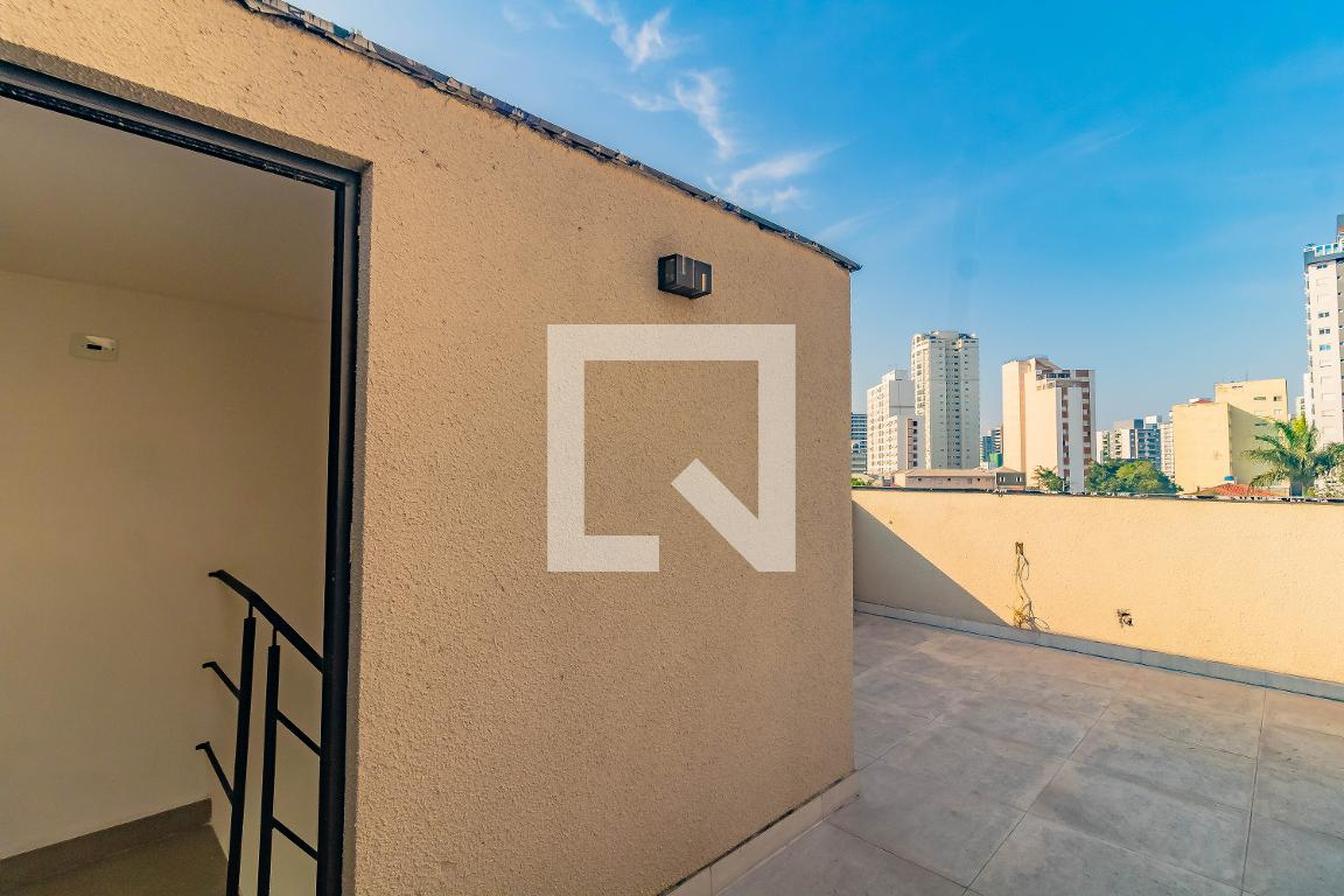 Área comum - Rua das Camélias