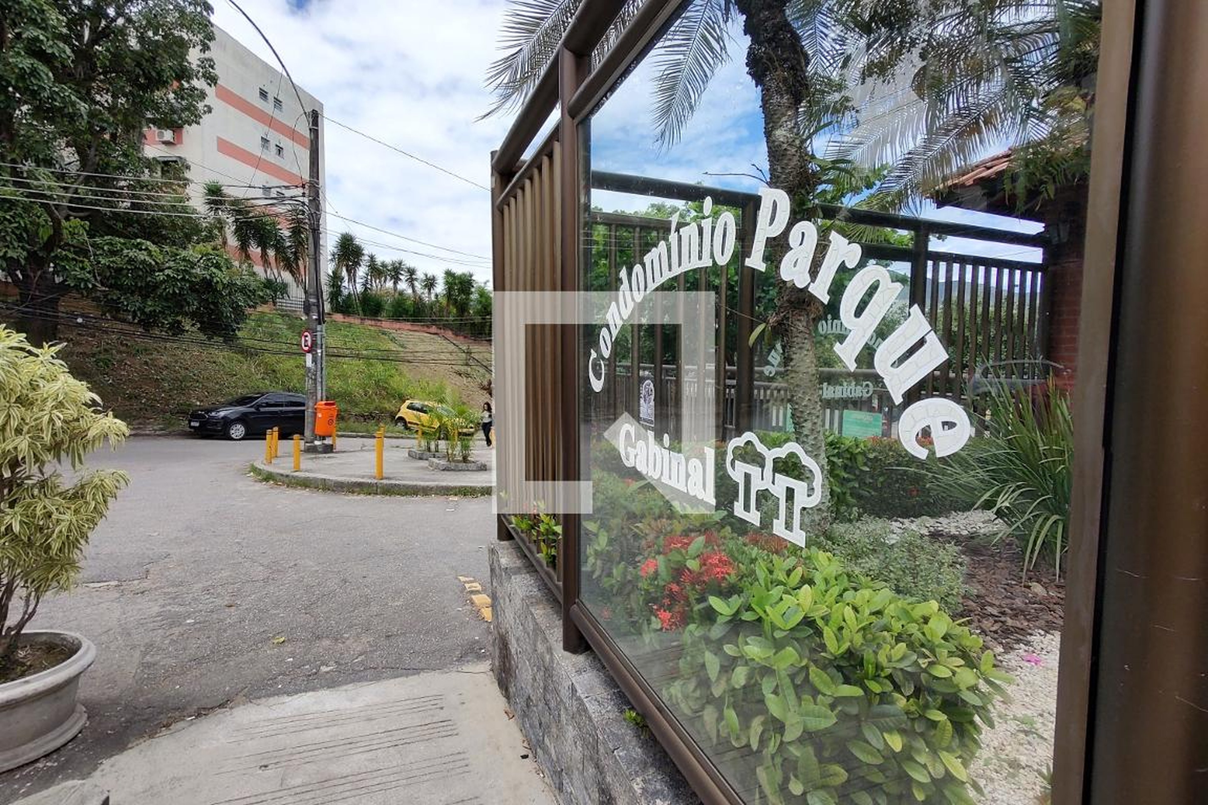 Fachada do condomínio Condomínio Gabinal 2