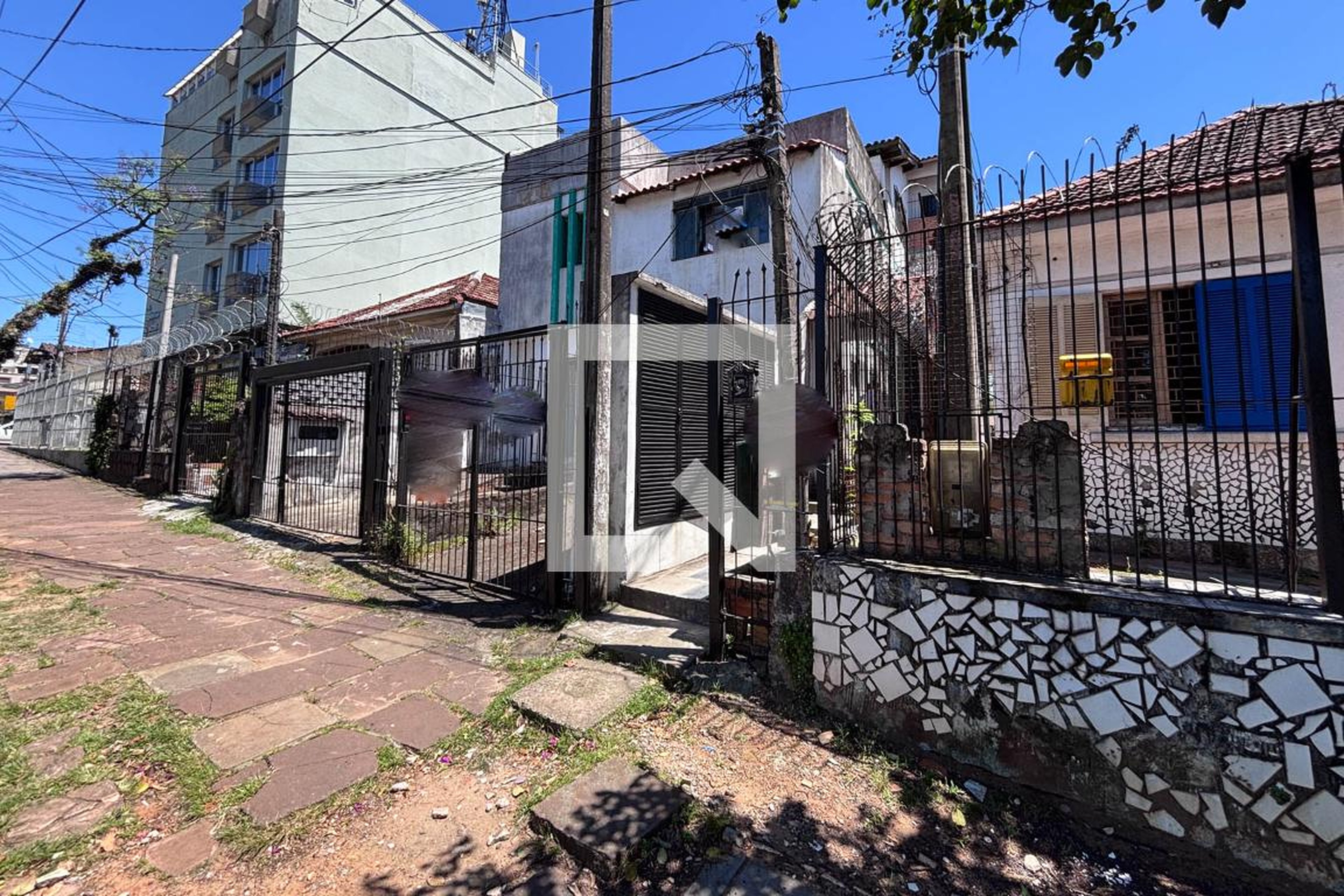 Fachada Condomínio em Avenida Nonoai, 129