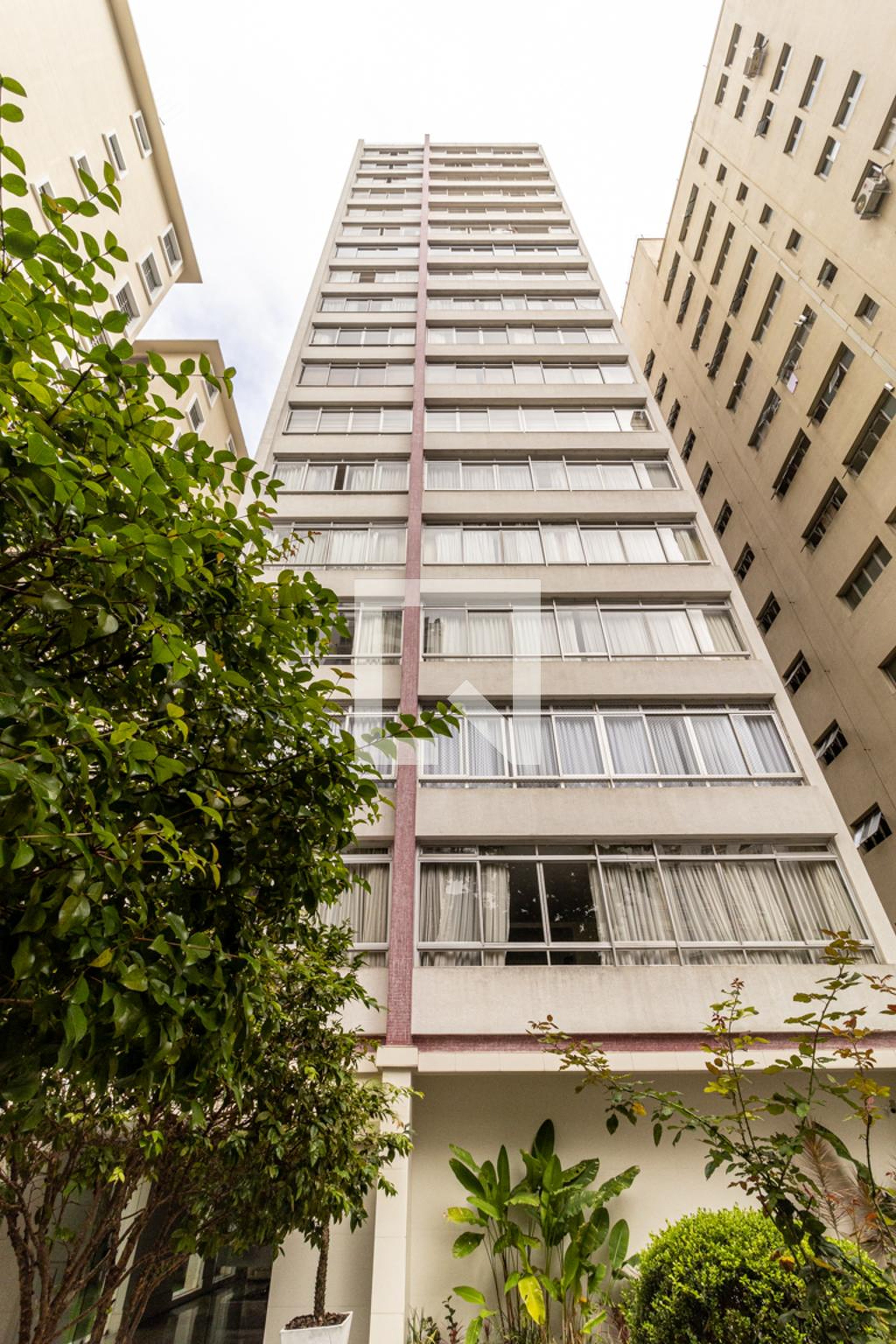 Fachada Condomínio Ingá