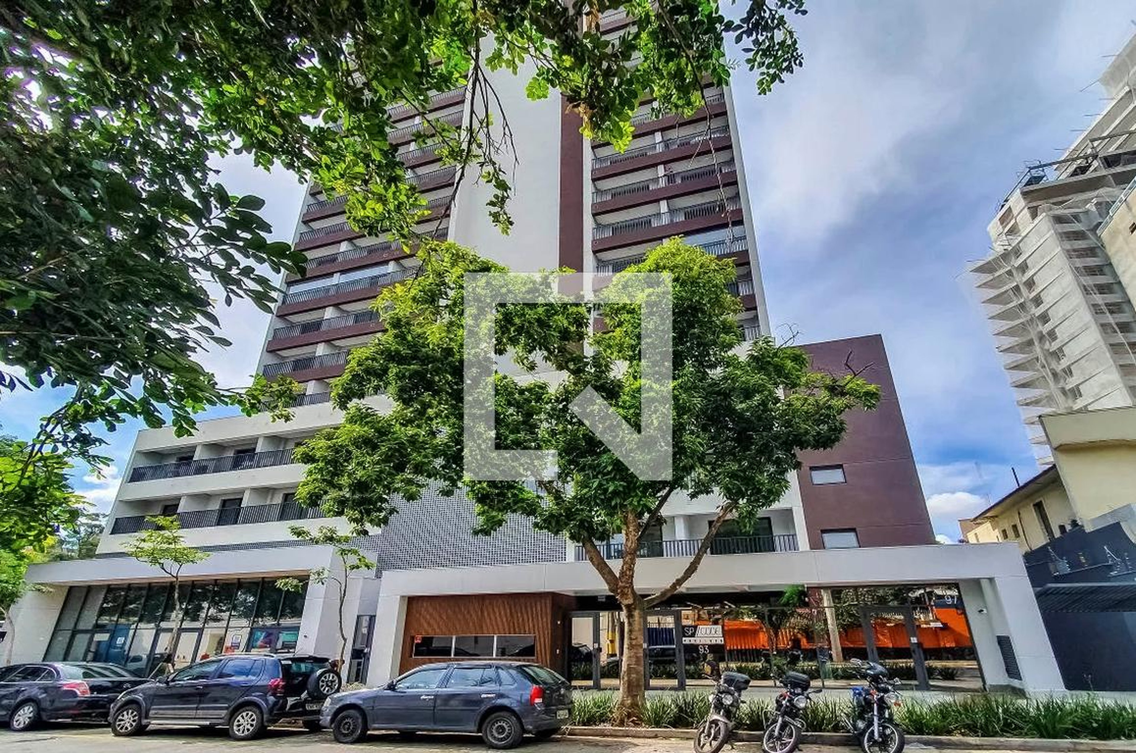 Fachada do Prédio Condomínio SP Code Paulista