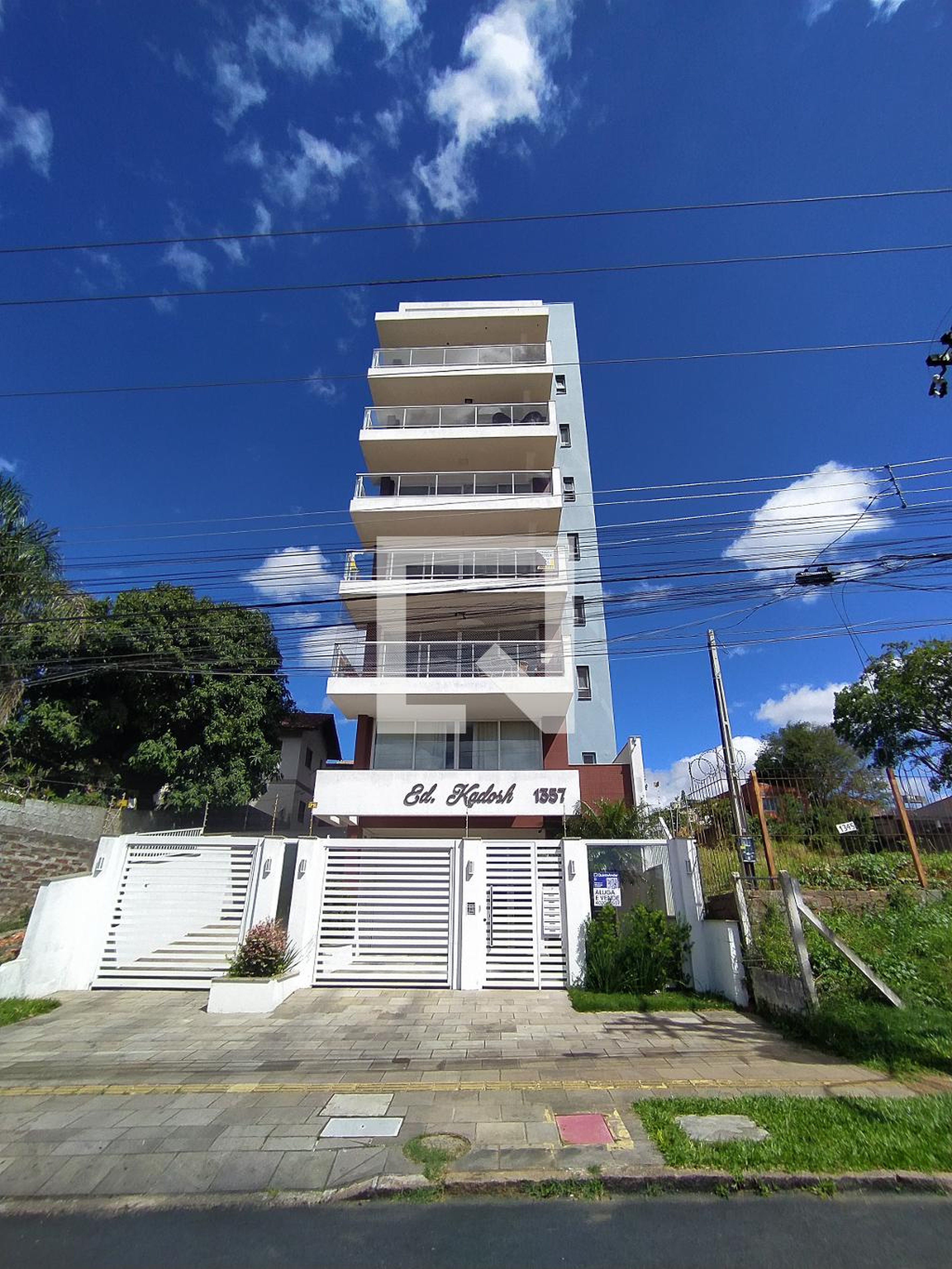 Fachada Condomínio em Rua Doutor Barcelos, 1357