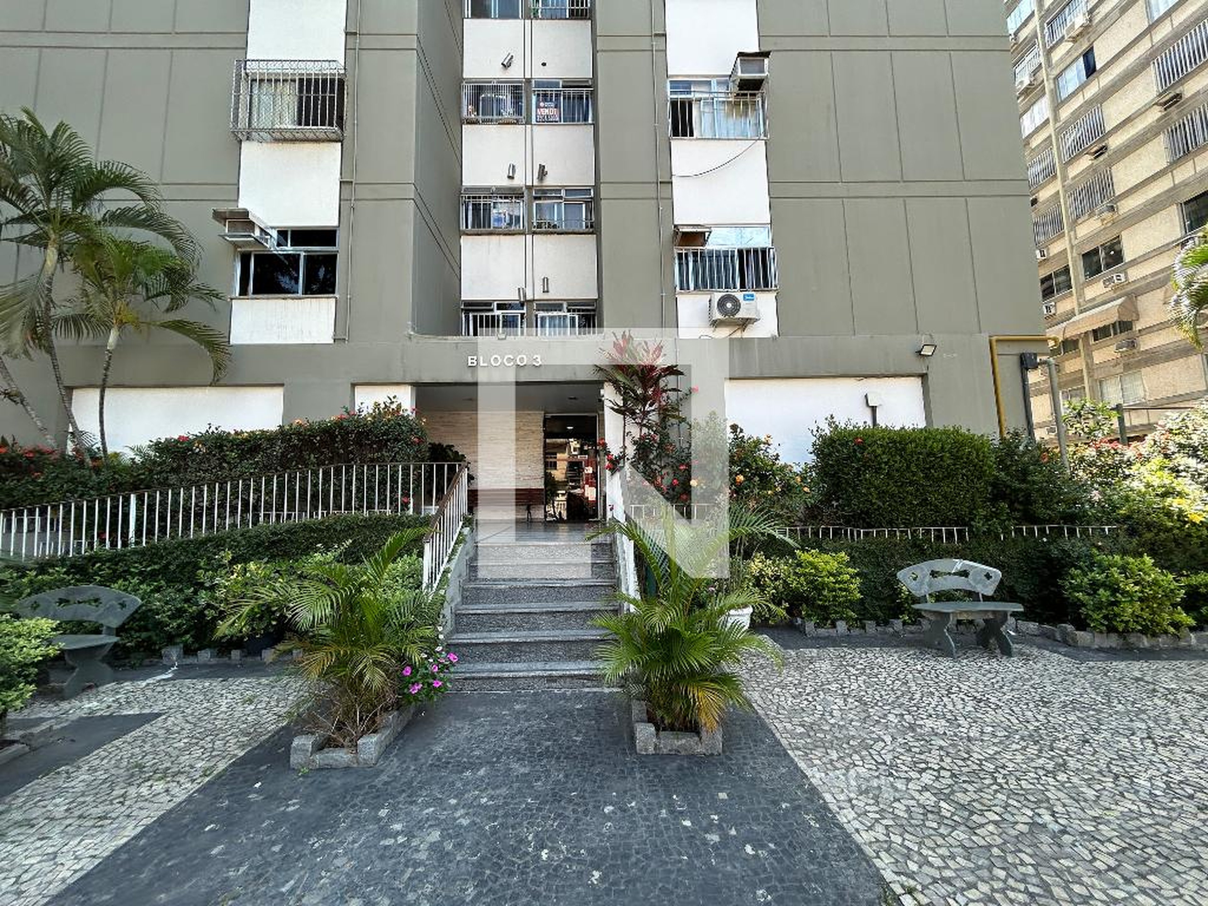 Fachada Condomínio Marco Azevedo IV