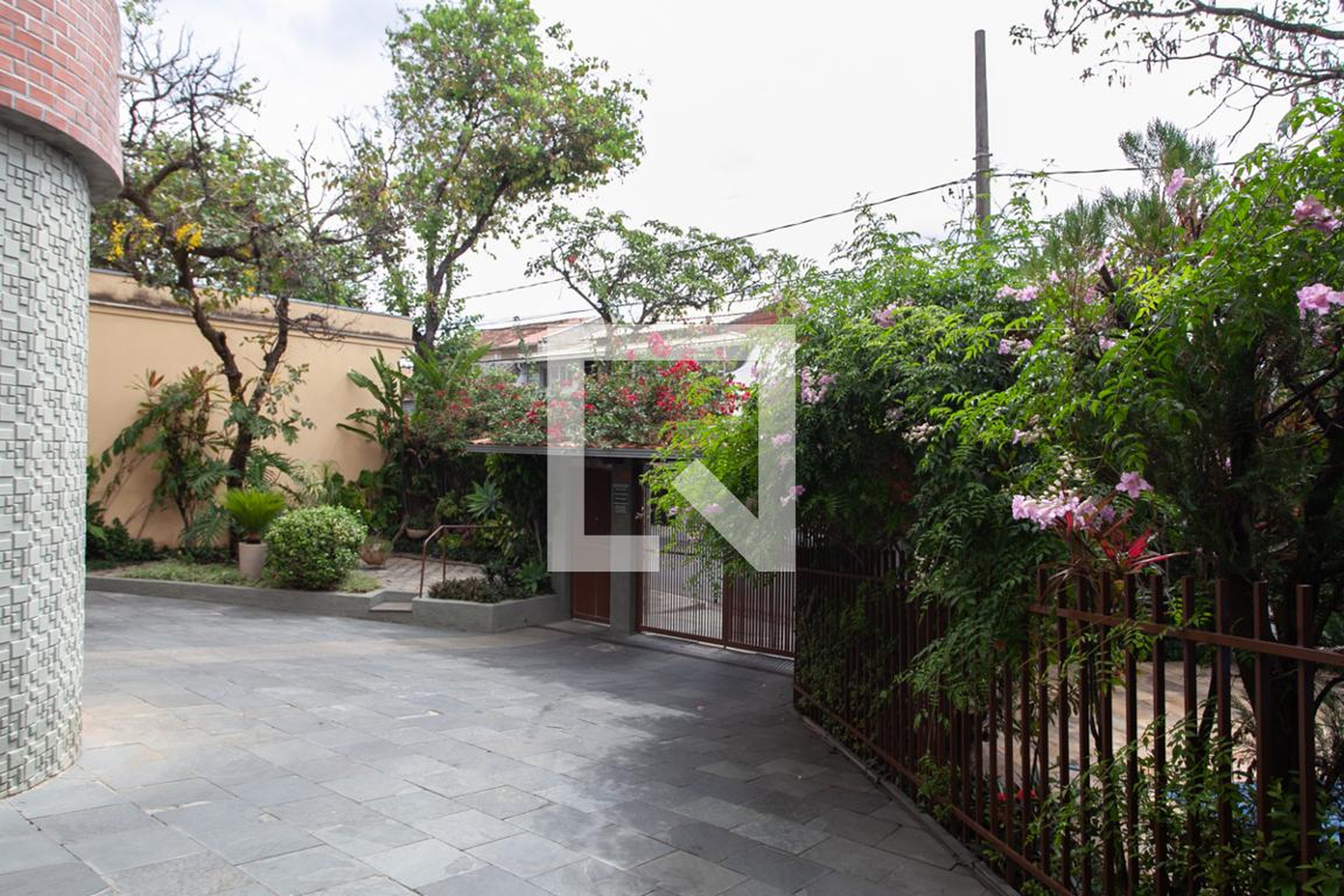 Entrada Condomínio Vila Aurora