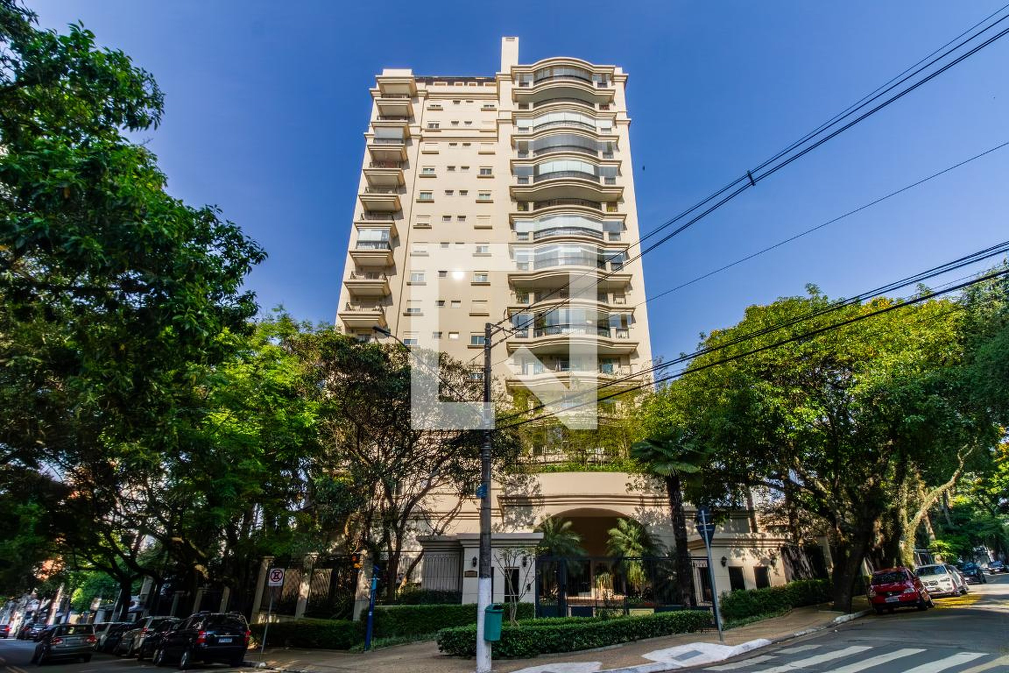 Fachada Condomínio Grand Palais