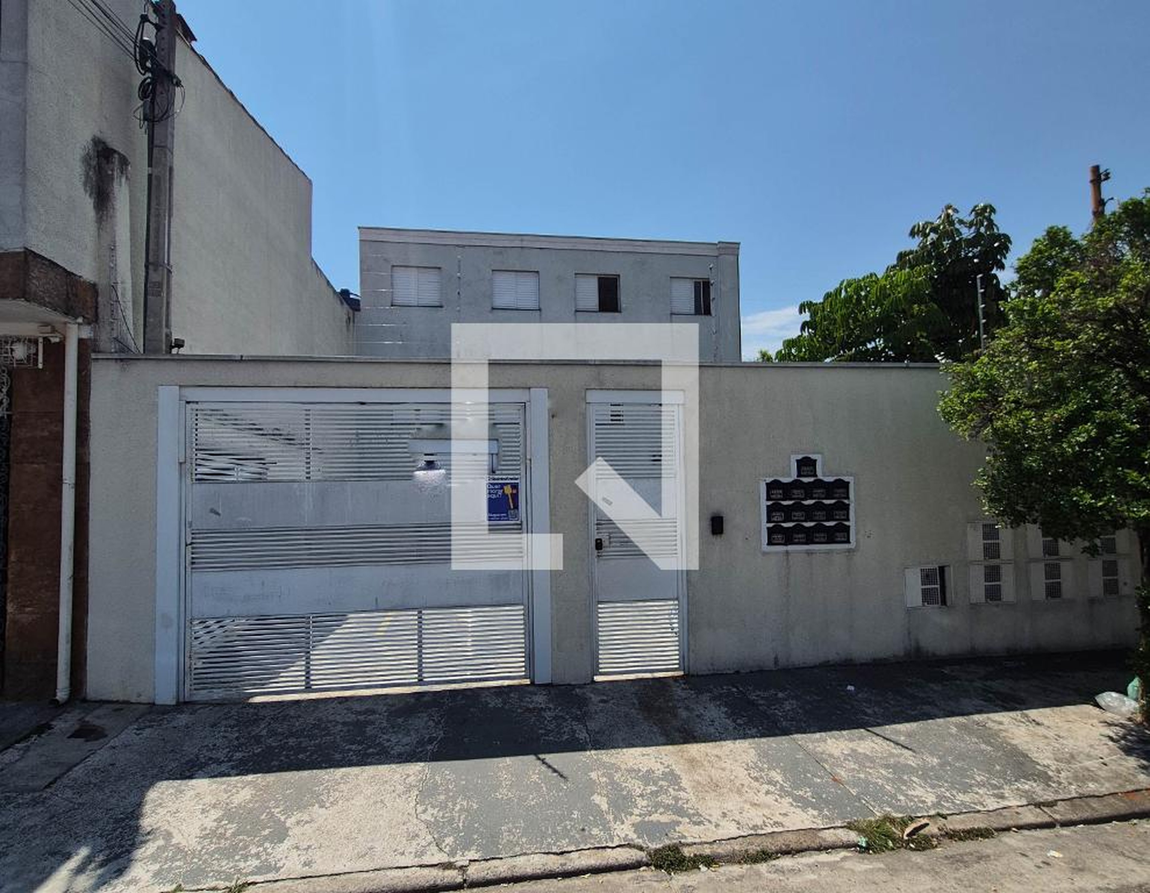 Fachada Condomínio em Rua Guira, 450