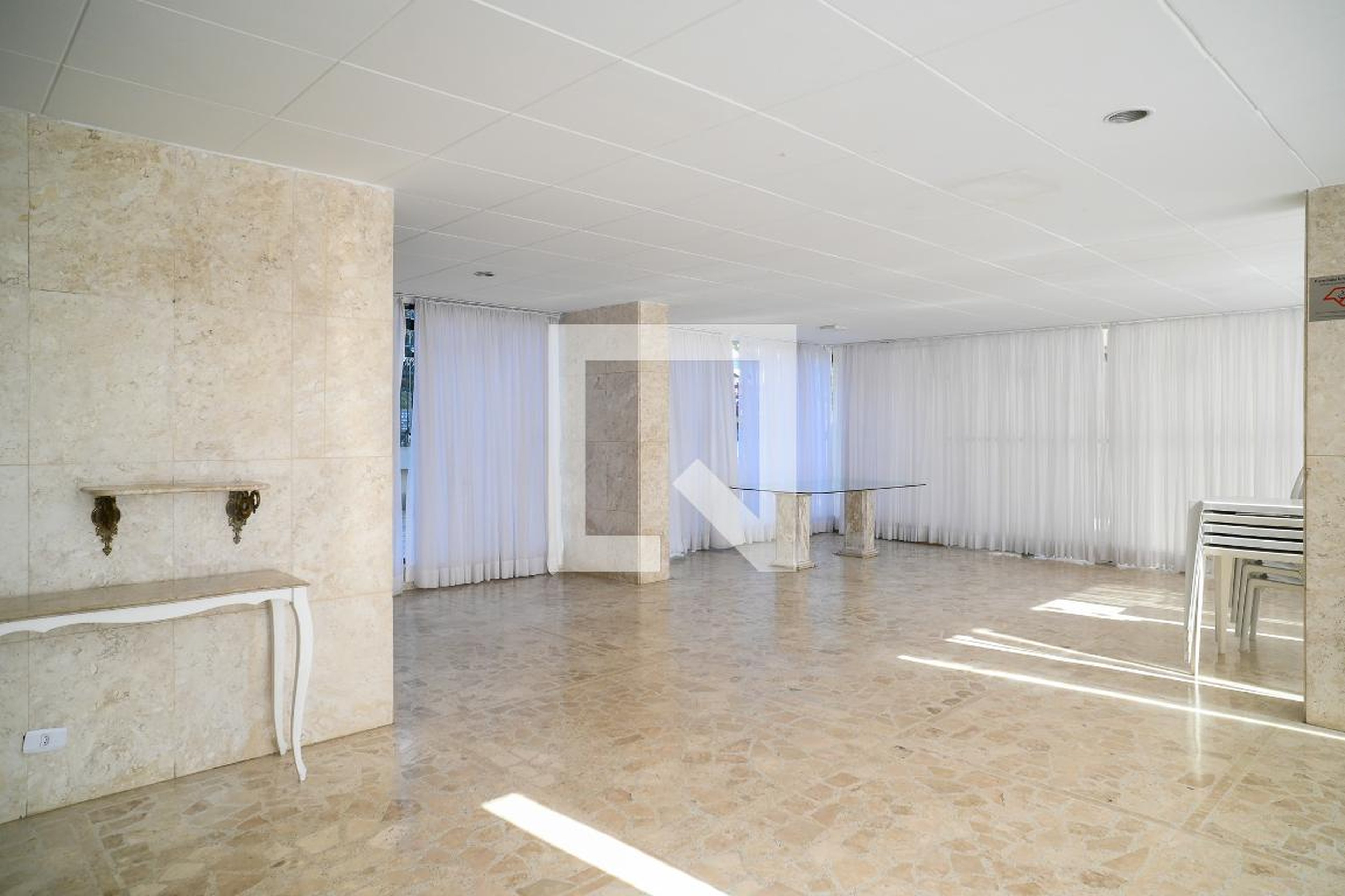 Salão de Festas - Adonis